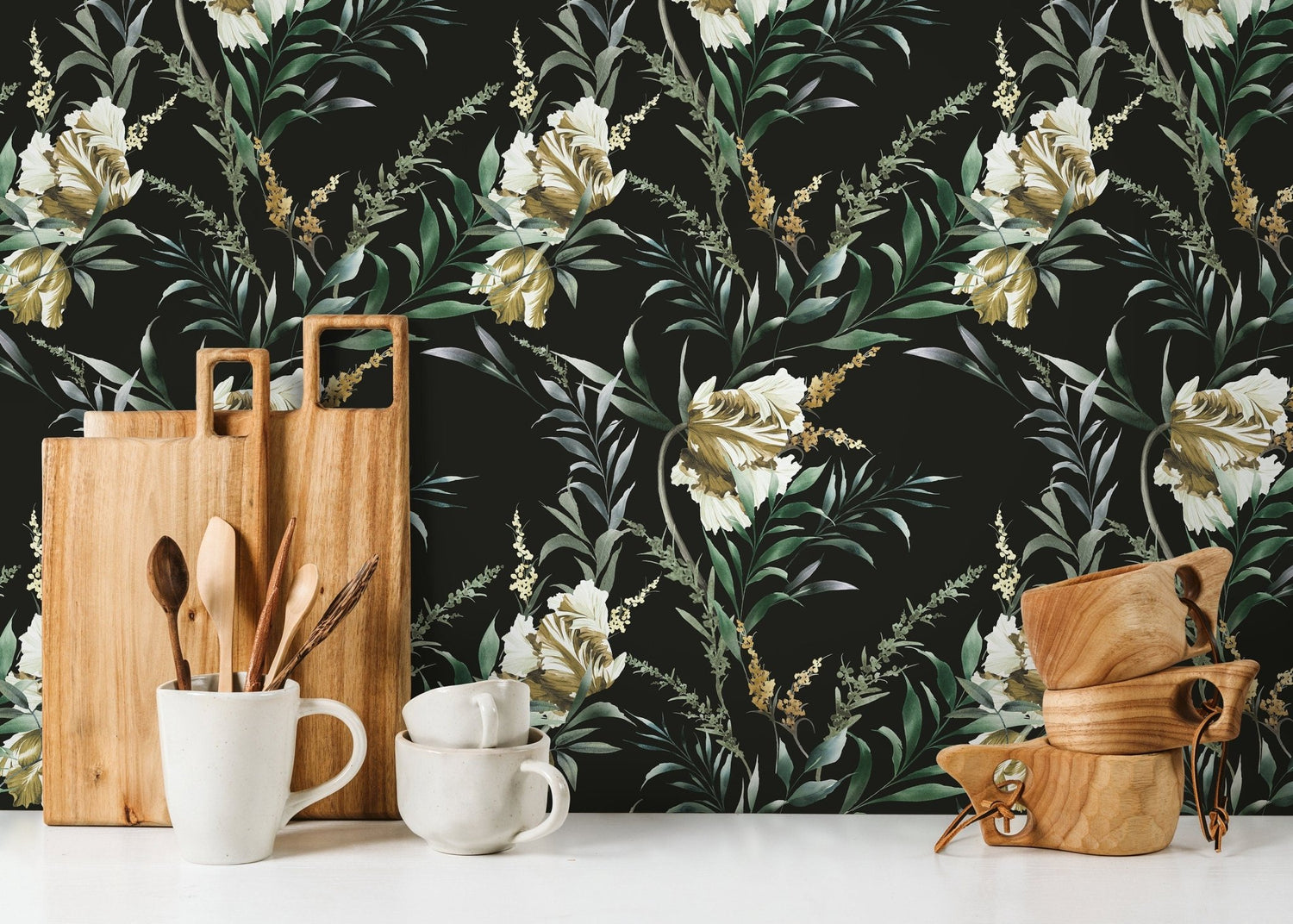 Elegant Floral Nocturne Wallpaper - D547 - WallTrend