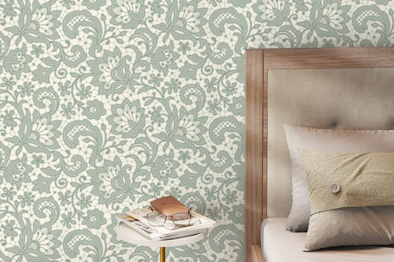 Elegant Paisley Wallpaper - D213 - WallTrend