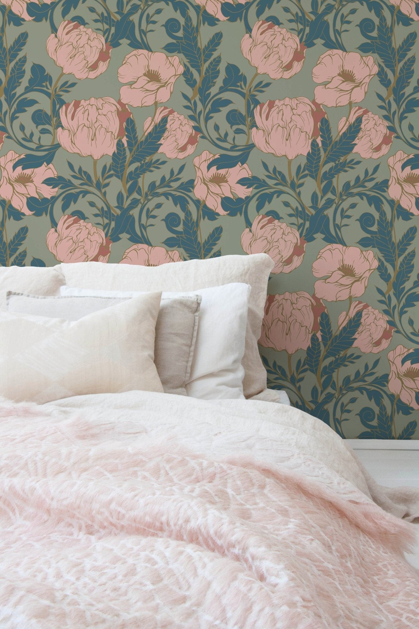 Elegant Peony Bloom Wallpaper - C292 - WallTrend