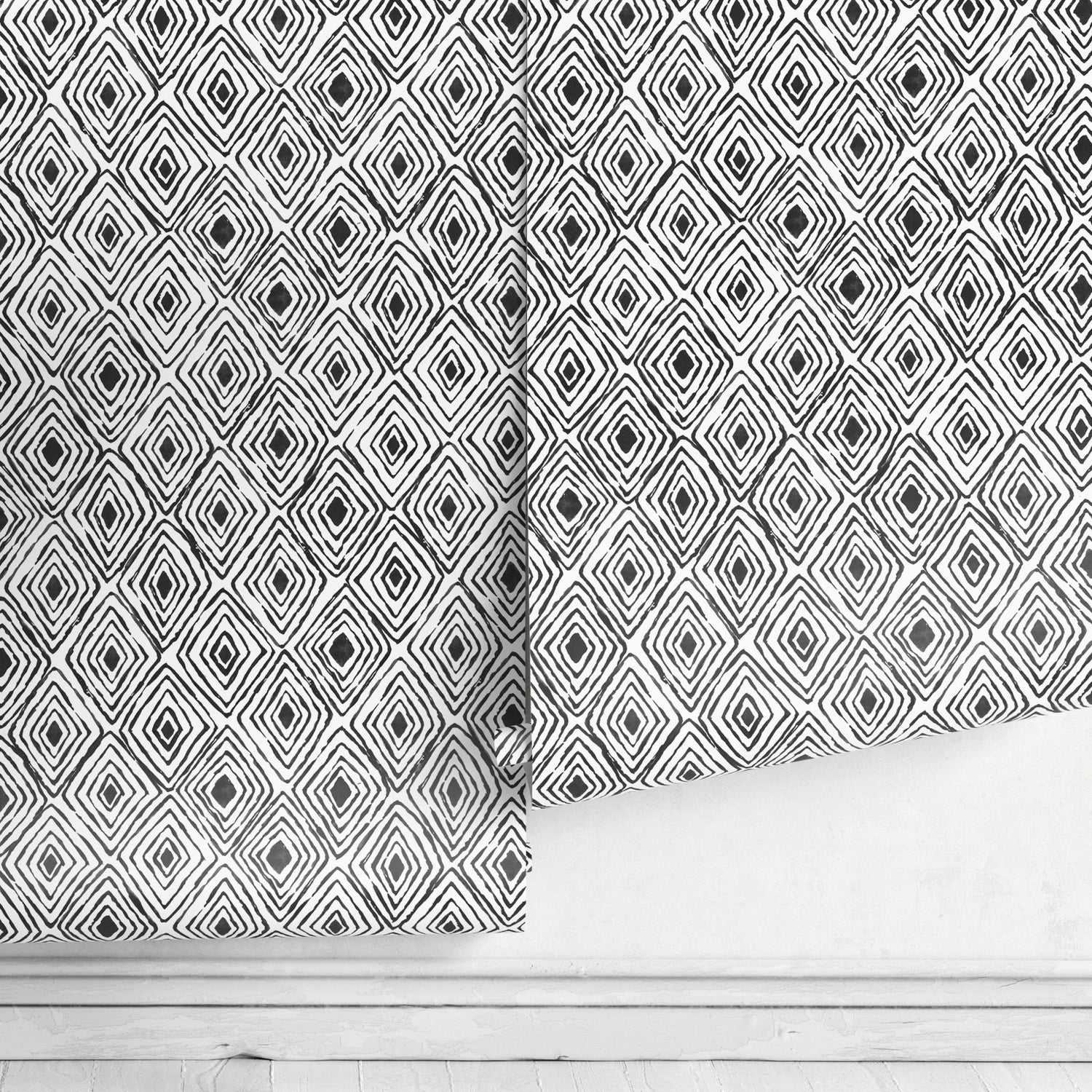 Geometric Diamond Array Wallpaper - B985 - WallTrend