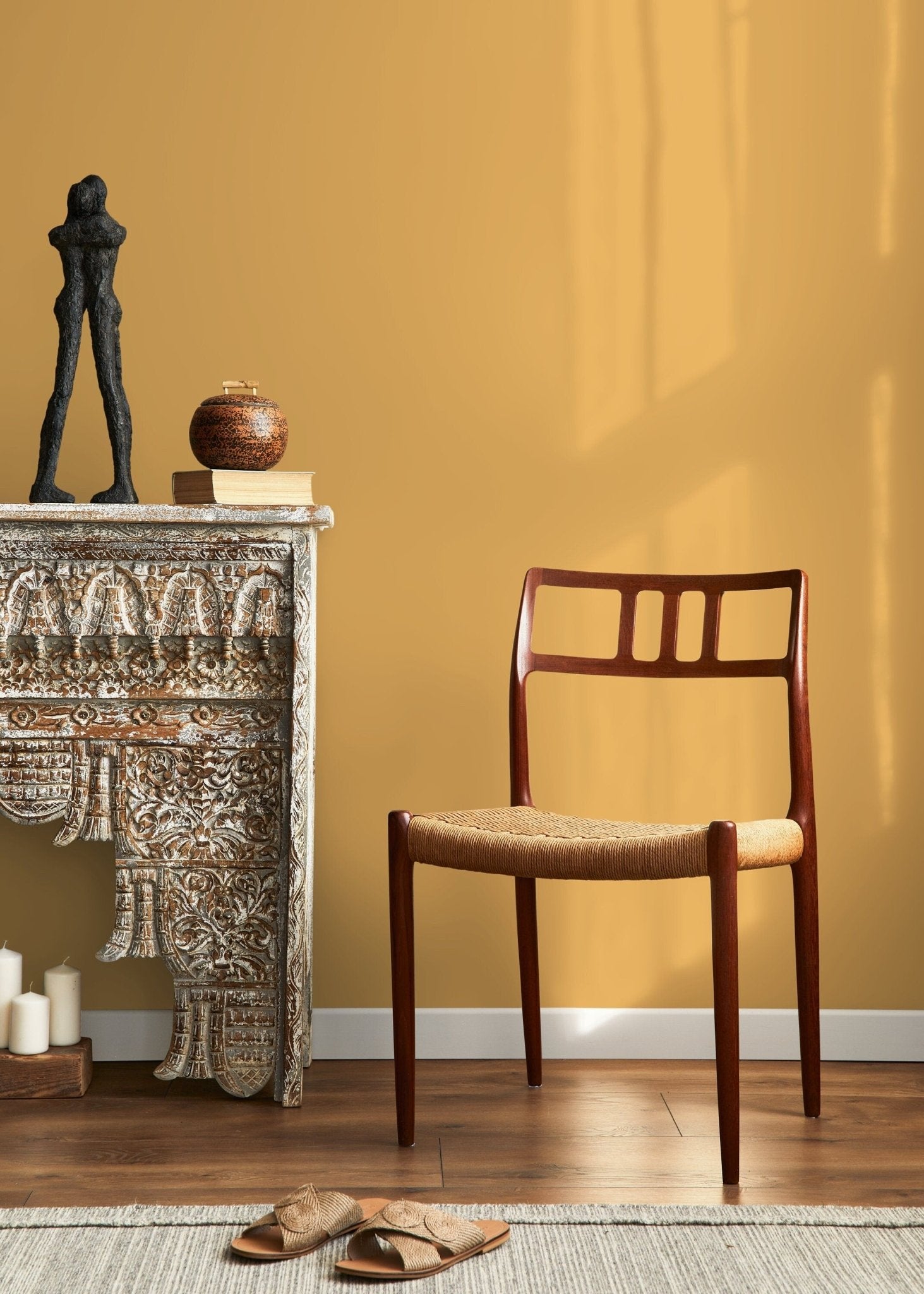 Golden Amber Textured Wallpaper - D458 - WallTrend