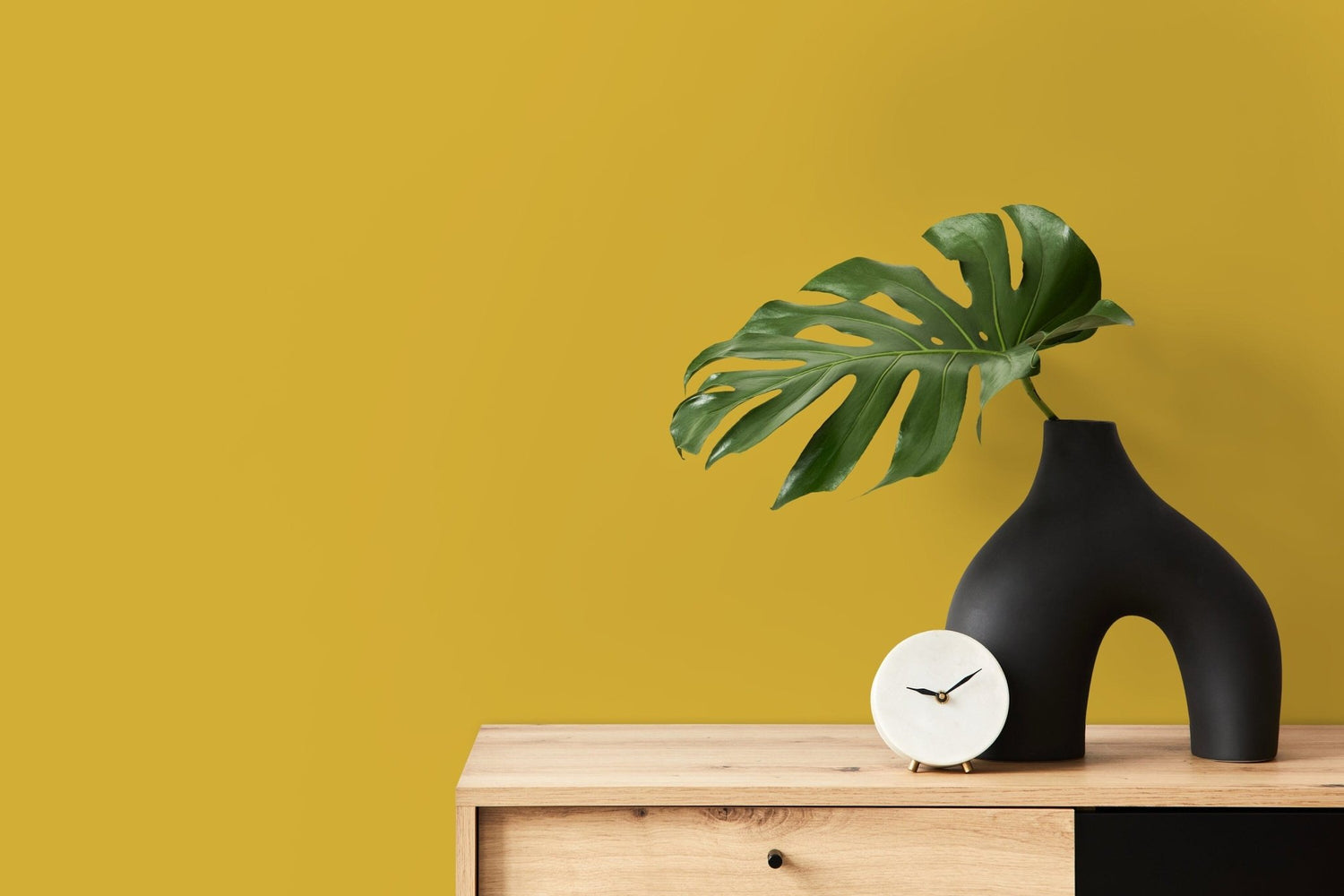 Sunny Goldenrod Wallpaper - D436 - WallTrend