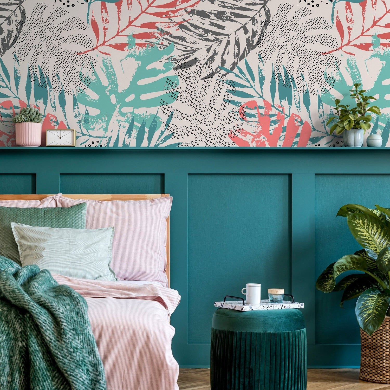 Tropical Foliage Pattern Wallpaper - A967 - WallTrend