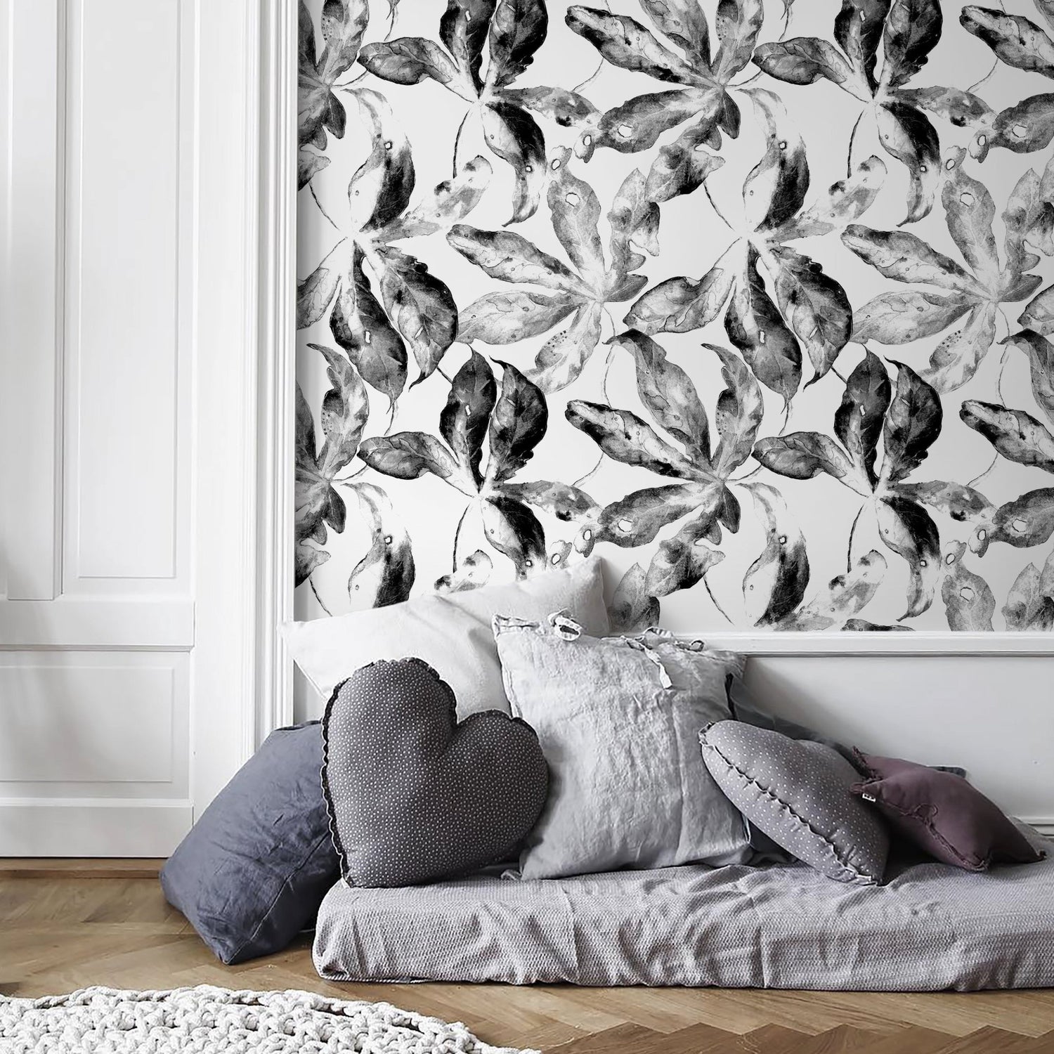 Wallpaper Peel and Stick Wallpaper Removable Wallpaper Home Decor Wall Art Wall Decor Room Decor / Black and White Leaves Wallpaper - D958 - WallTrend