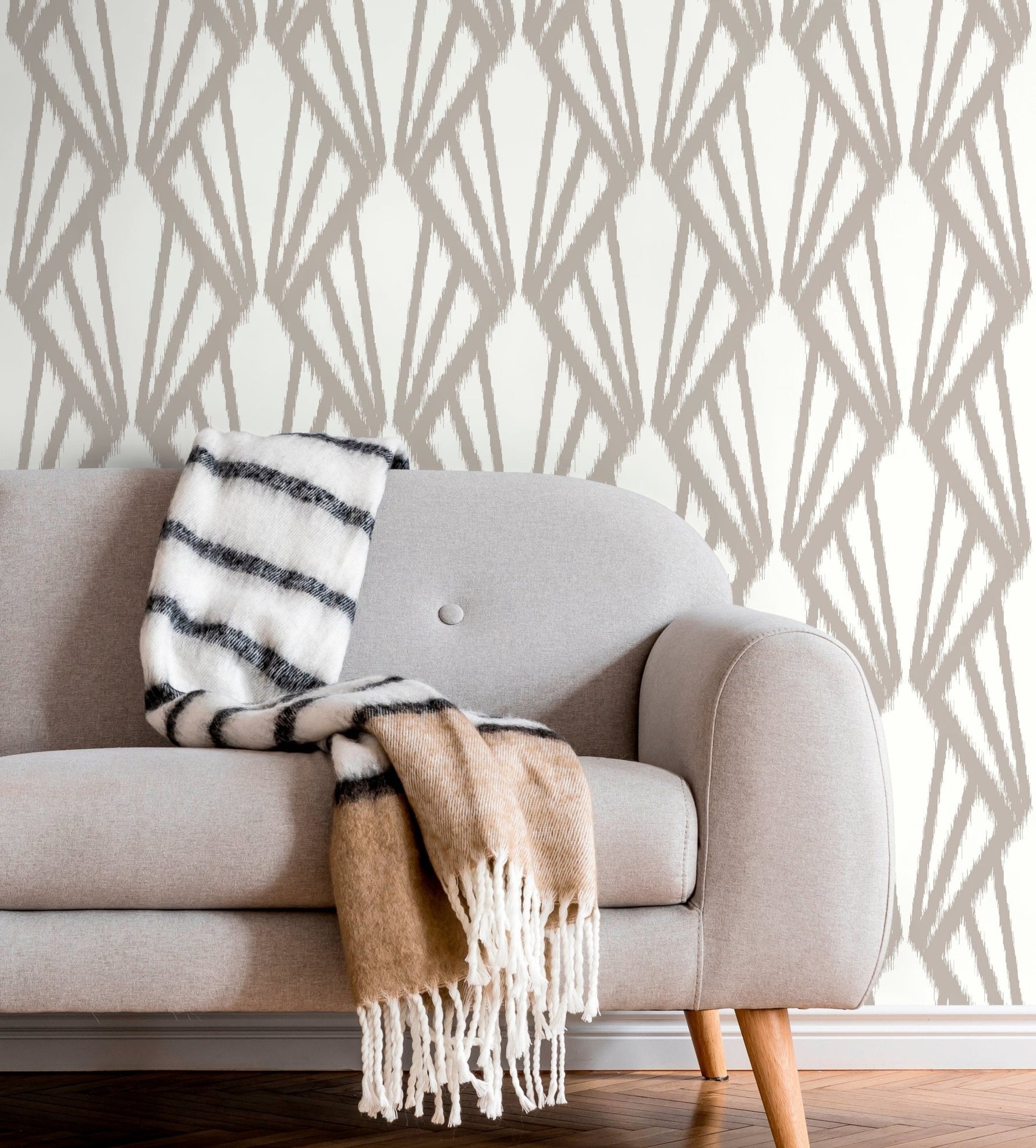 Abstract Diamond Strokes Wallpaper - C756 - WallTrend