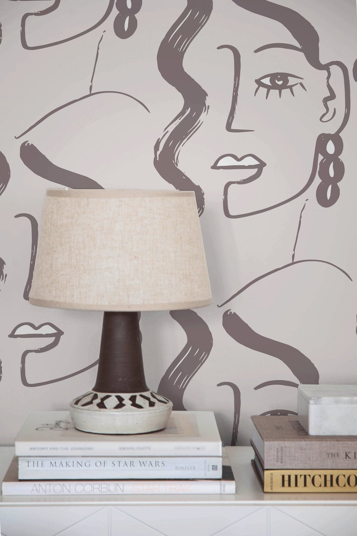 Abstract Feminine Faces Wallpaper - C093 - WallTrend