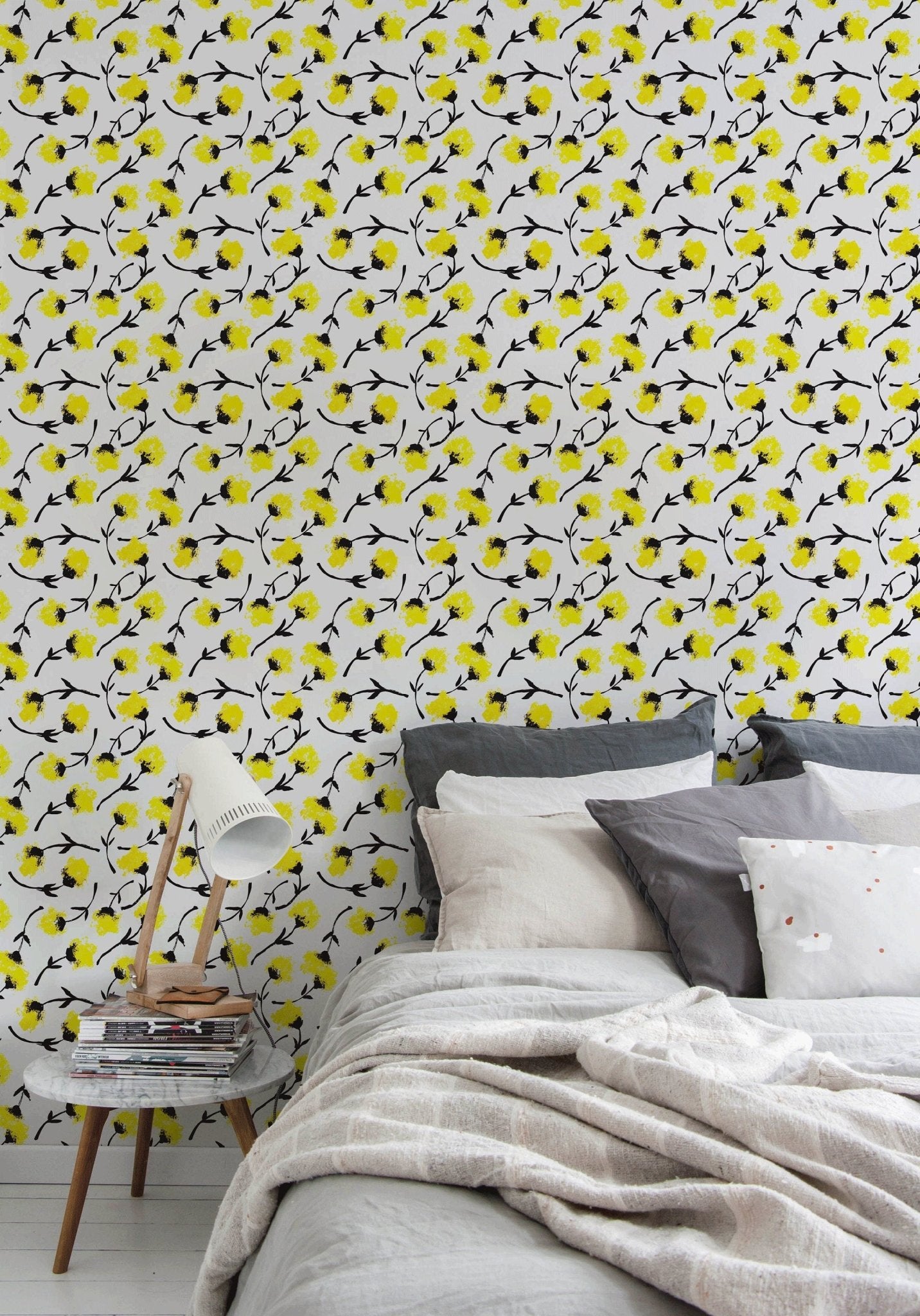 Abstract Floral Splash Wallpaper - B606 - WallTrend