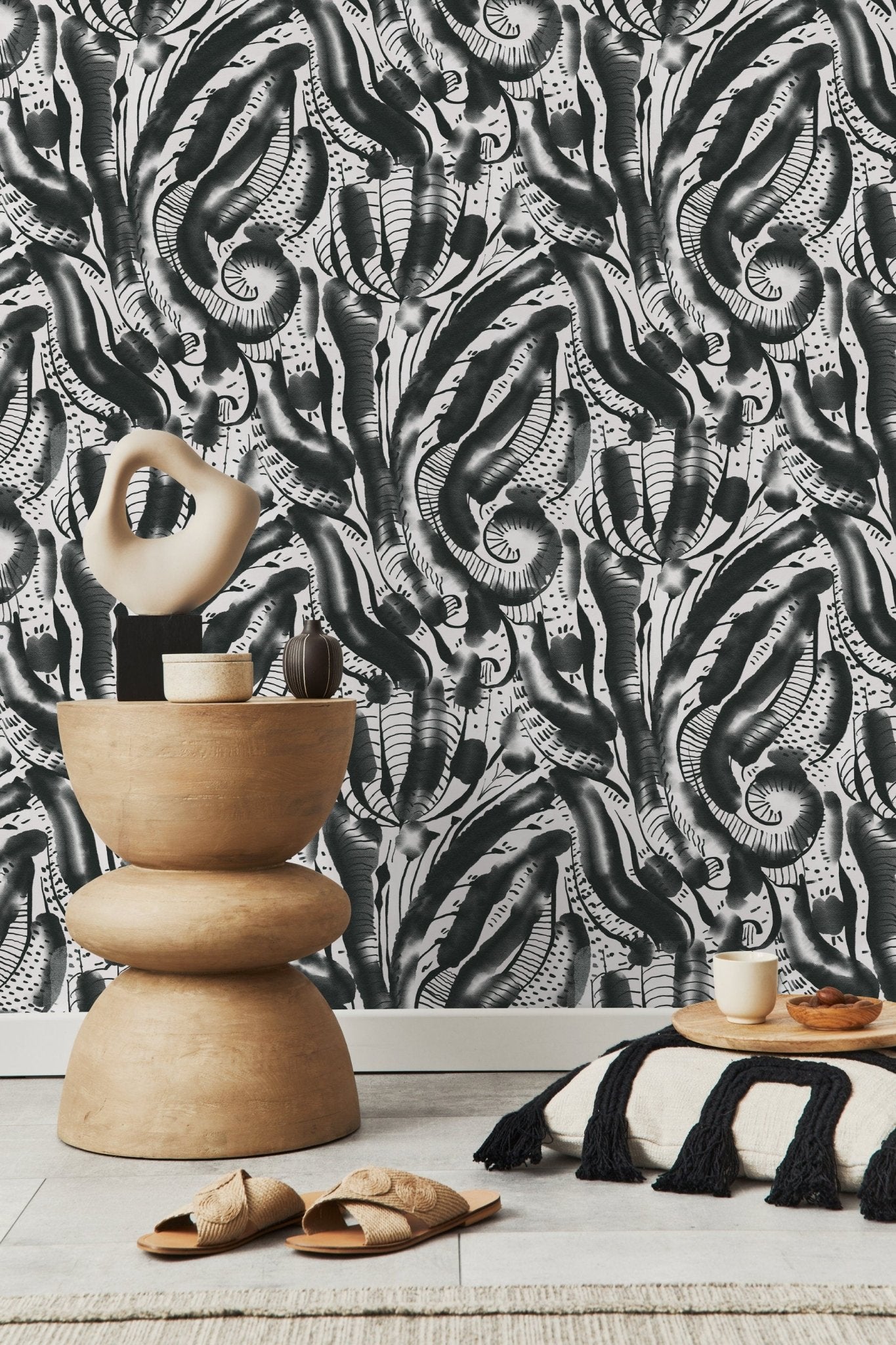 Abstract Monochrome Feathers Wallpaper - D539 - WallTrend