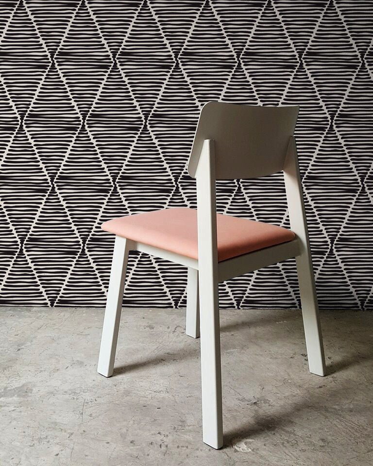 Abstract Wavy Lines Wallpaper - C238 - WallTrend