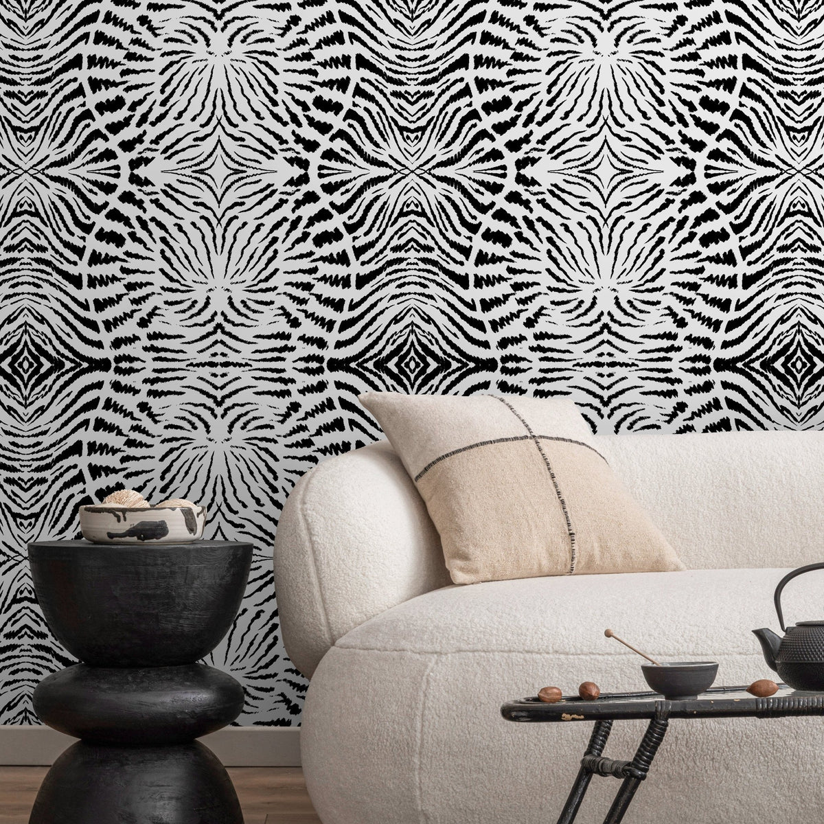 Abstract Zebra Stripes Wallpaper - C548 - WallTrend