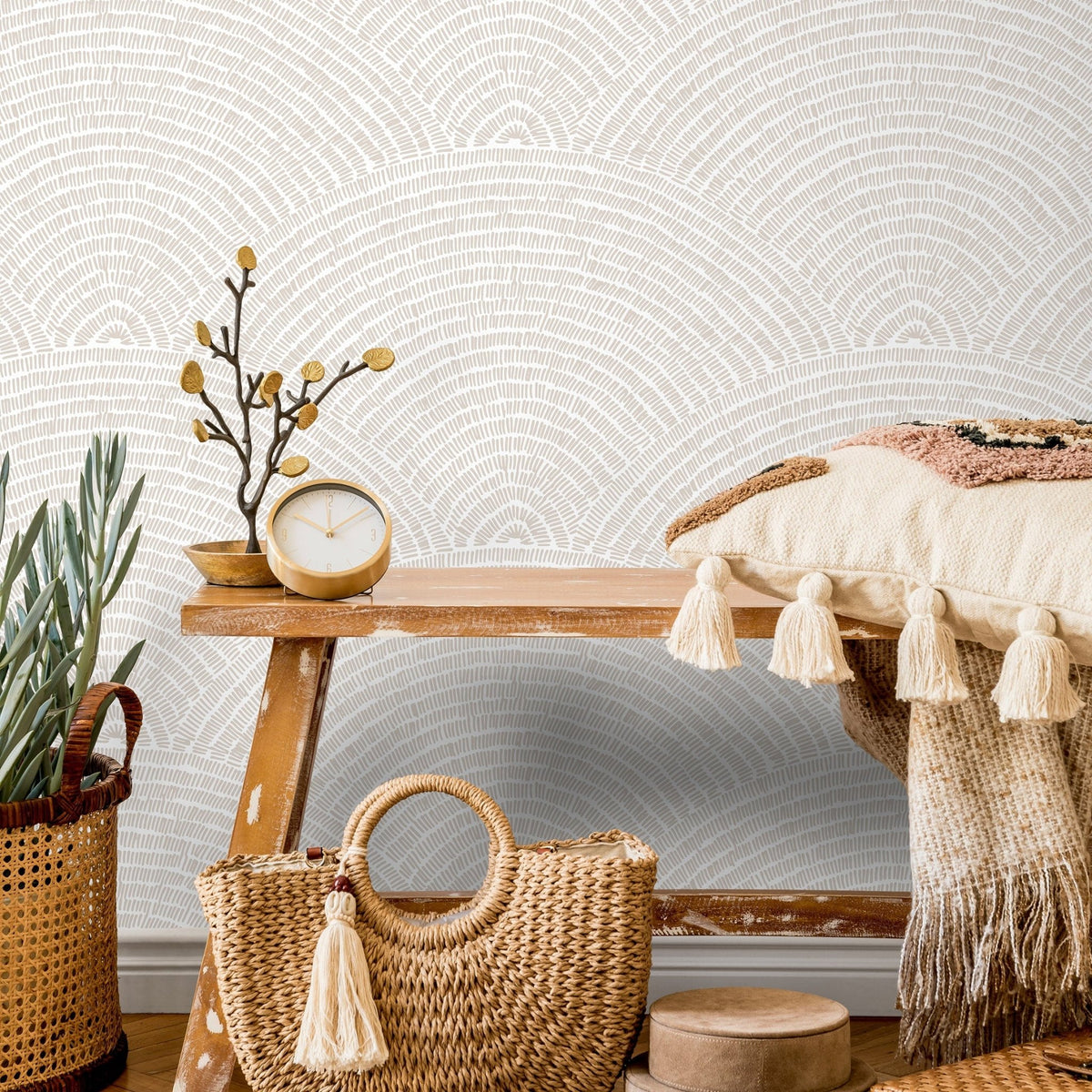 Artistic Geometric Arcs Wallpaper - B977 - WallTrend