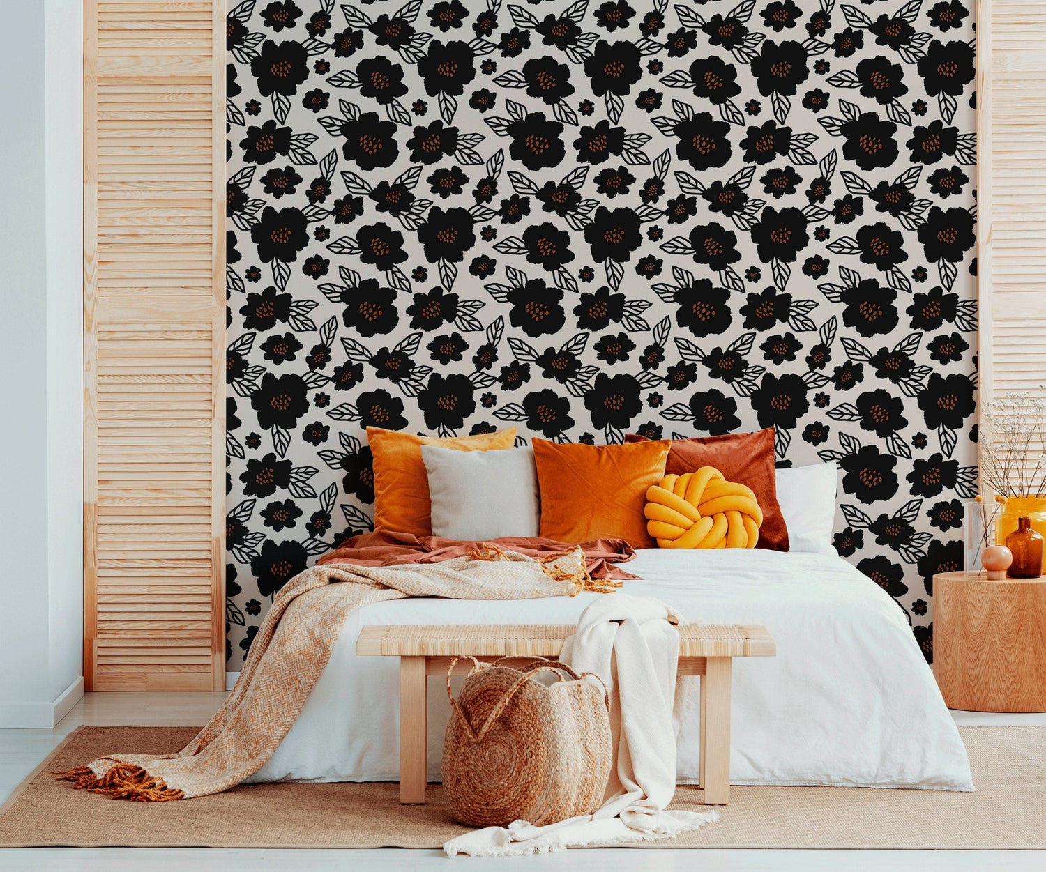 Black and Cream Floral Wallpaper - B462 - WallTrend