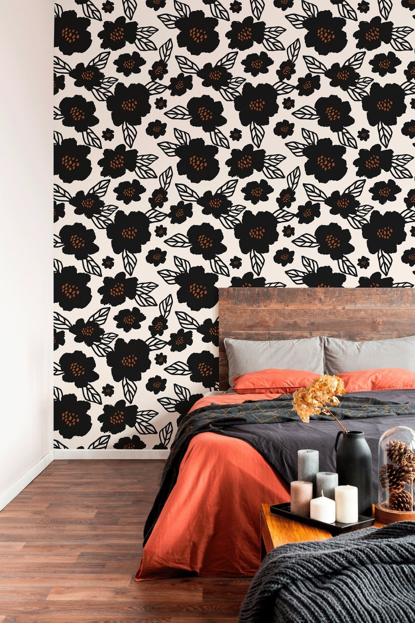 Black and Cream Floral Wallpaper - B462 - WallTrend