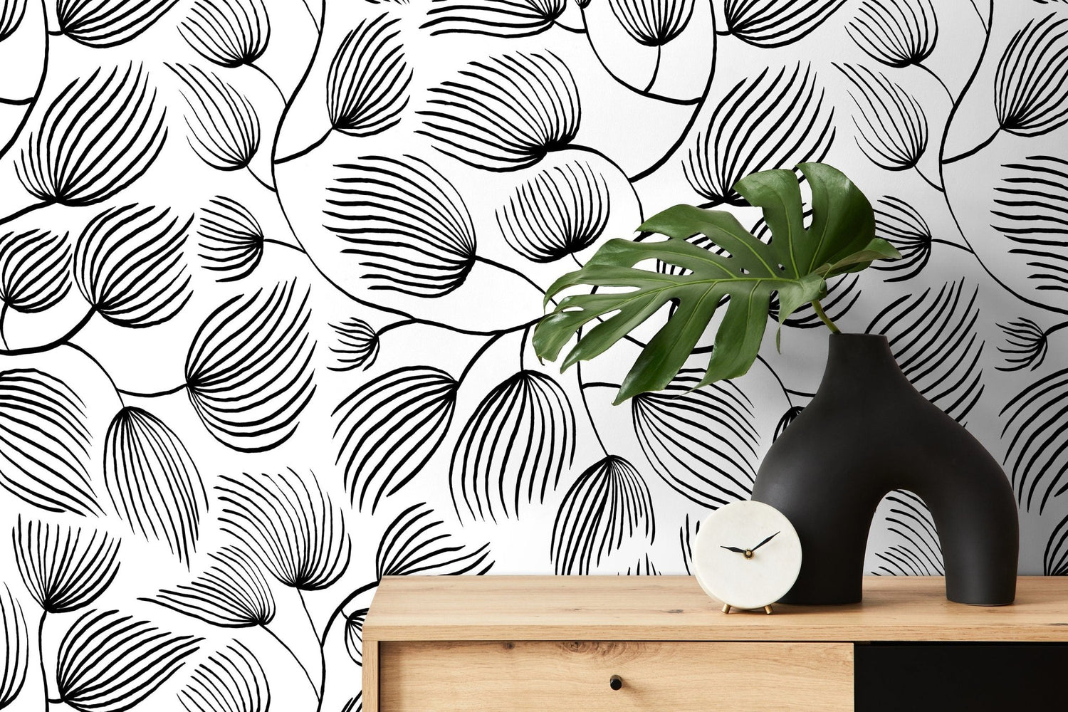 Black and White Floral Art Wallpaper - C680 - WallTrend