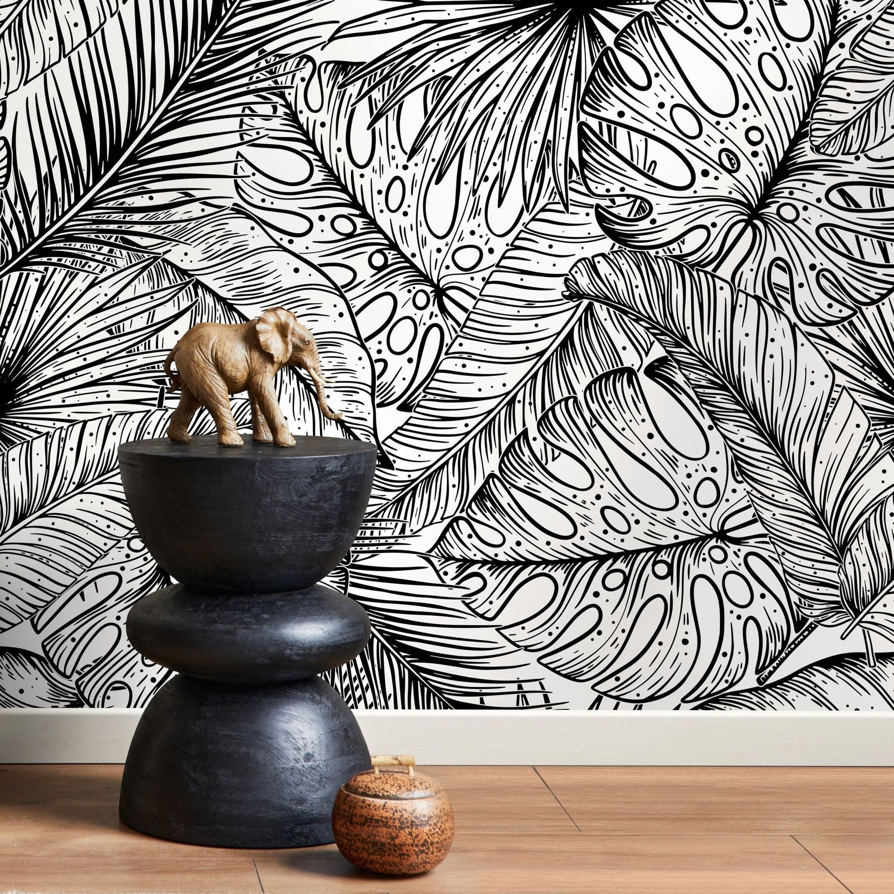 Black and White Wallpaper Tropical Leaves Wallpaper Peel and Stick and Traditional Wallpaper - A535 - WallTrend