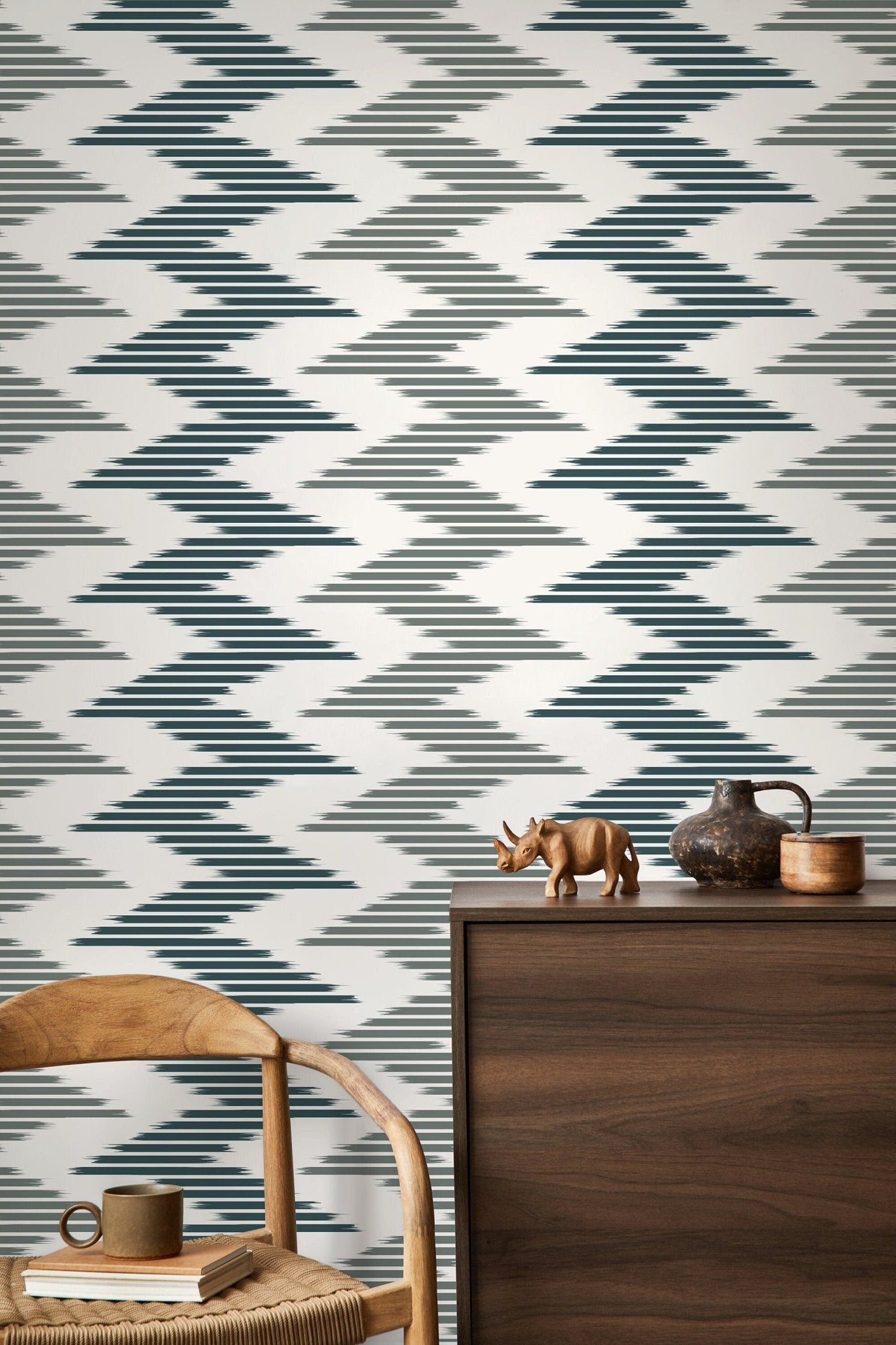 Boho Chevron Wallpaper / Peel and Stick Wallpaper Removable Wallpaper Home Decor Wall Art Wall Decor Room Decor - D205 - WallTrend