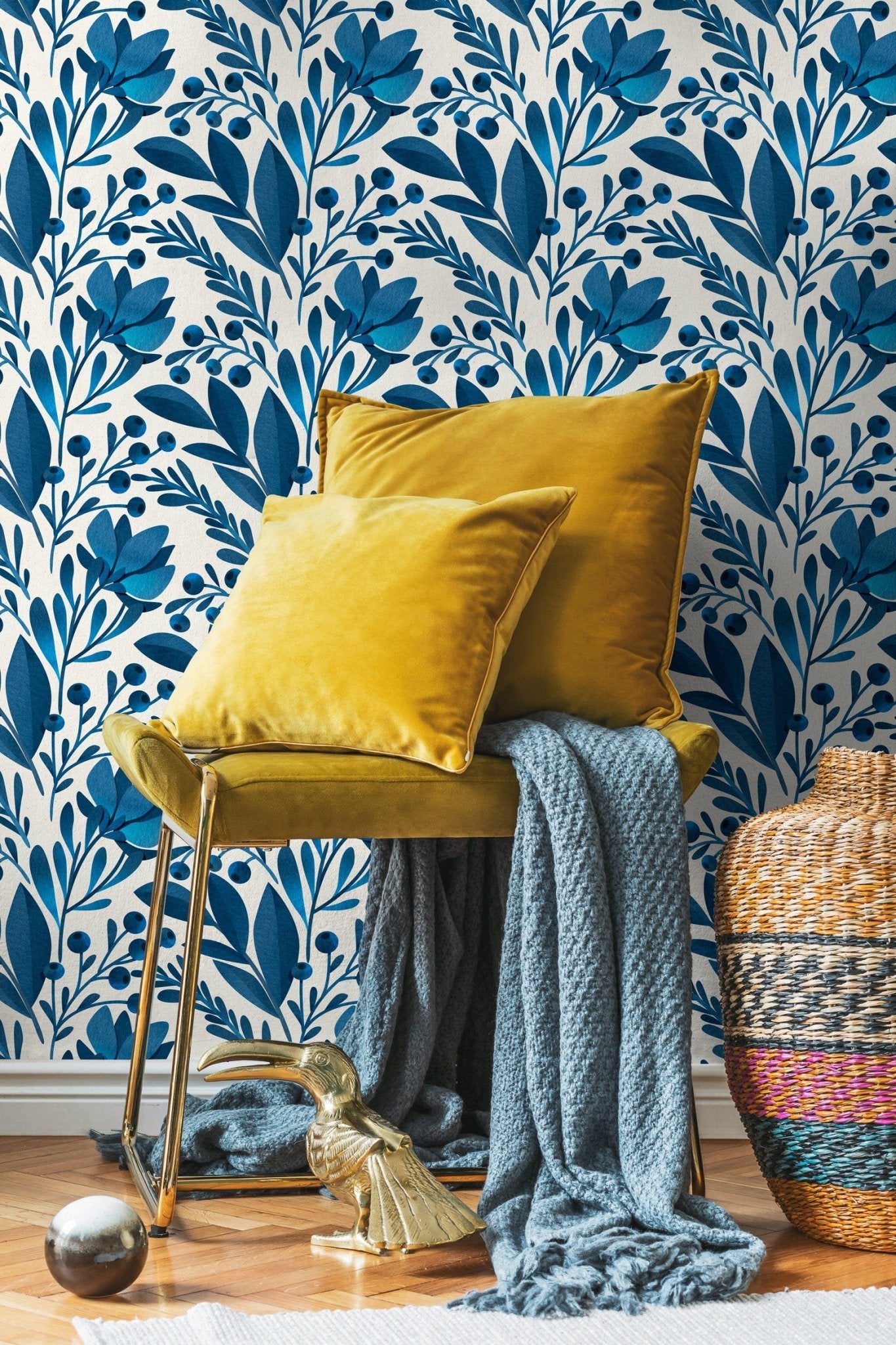 Botanical Blue Elegance Wallpaper - C227 - WallTrend