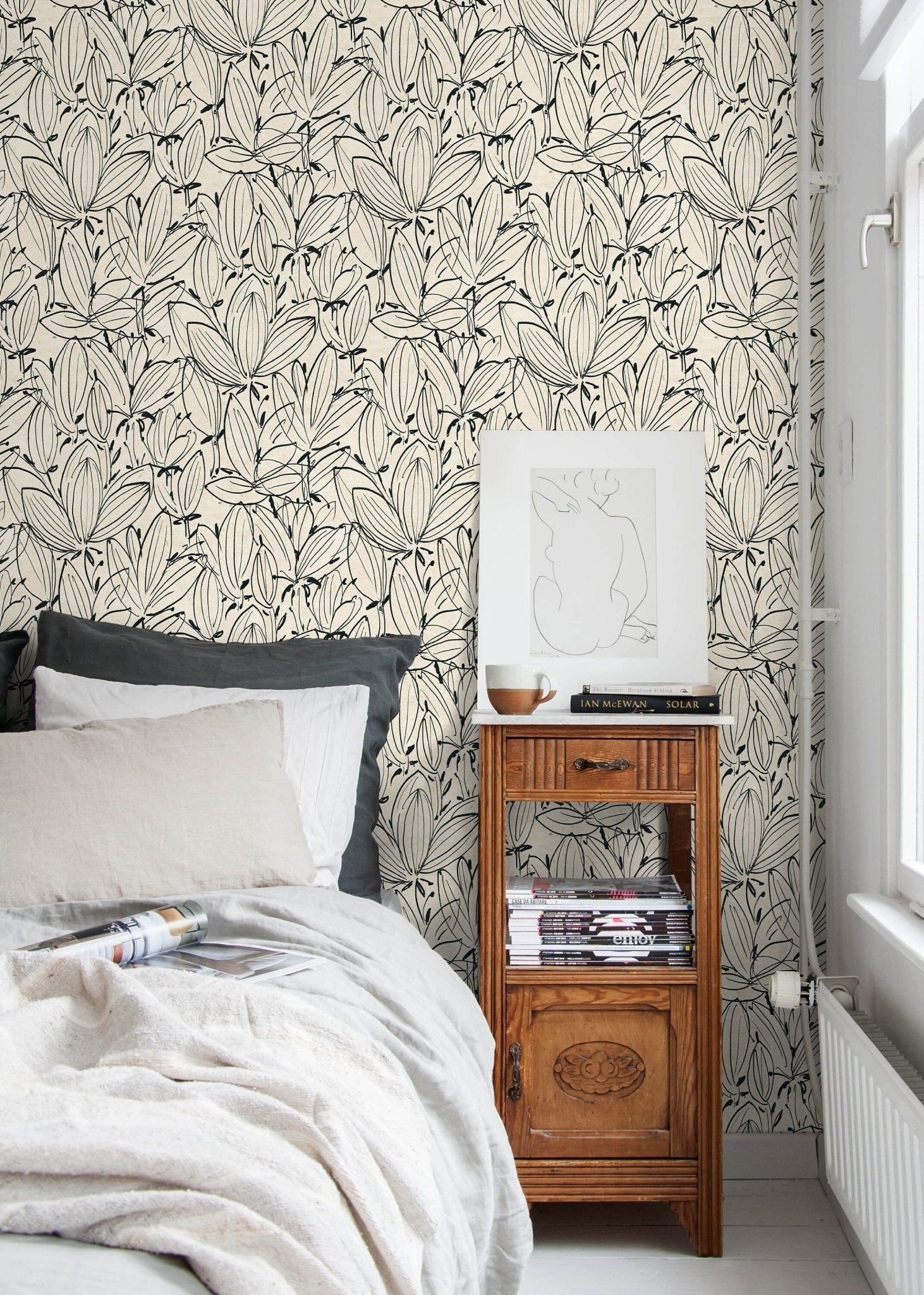 Botanical Line Art Wallpaper - C832 - WallTrend