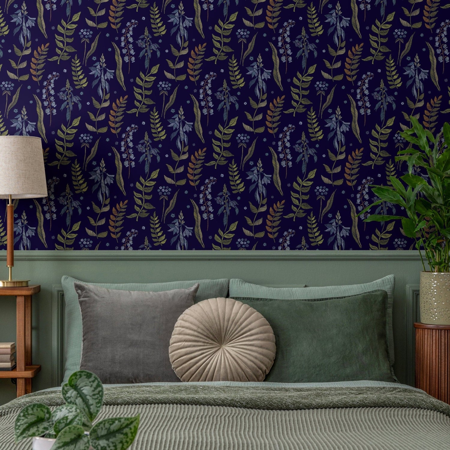 Botanical Midnight Serenade Wallpaper - B535 - WallTrend