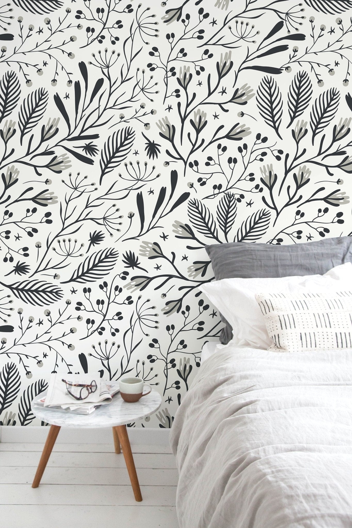 Botanical Sketch Wallpaper - D281 - WallTrend