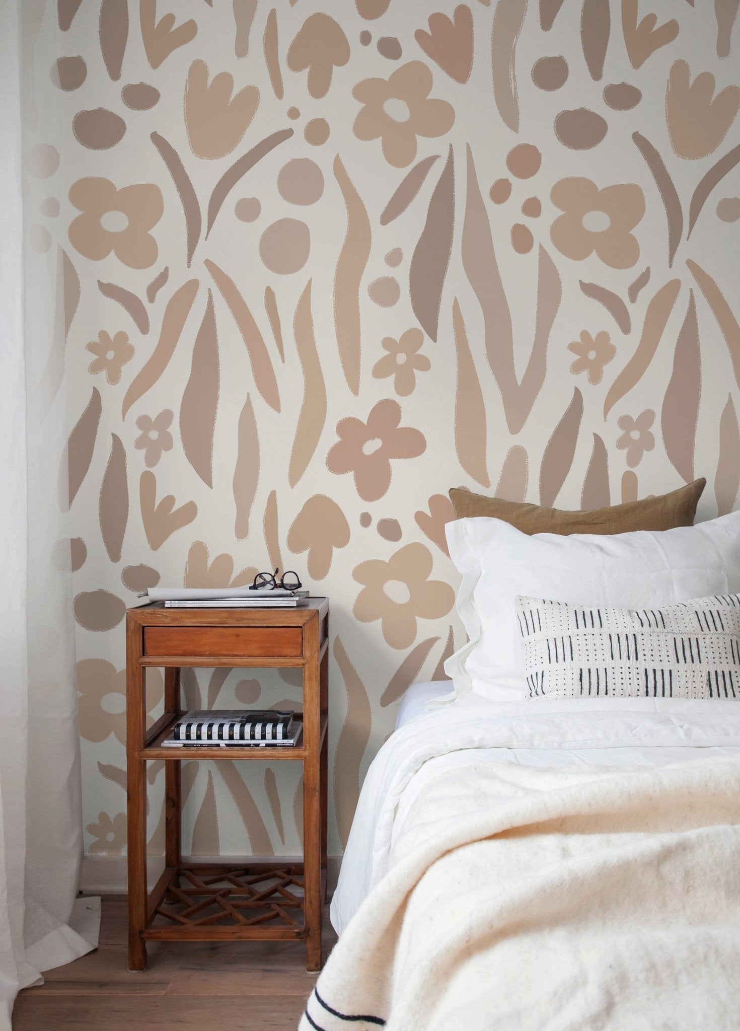 Earthy Floral Motif Wallpaper - C480 - WallTrend