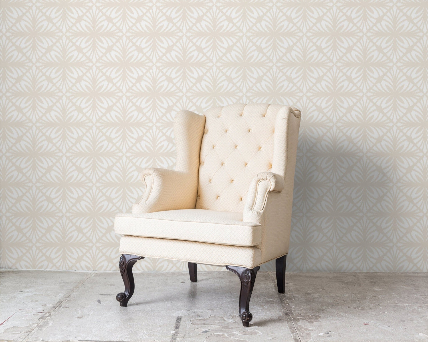 Elegant Beige Floral Geometric Wallpaper - C748 - WallTrend