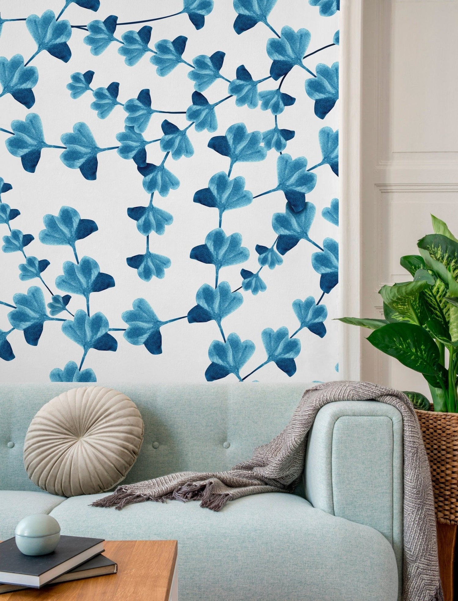 Elegant Blue Botanicals Wallpaper - X011 - WallTrend