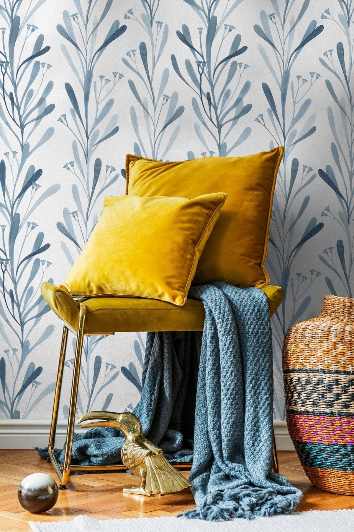 Elegant Blue Botanicals Wallpaper - X058 - WallTrend