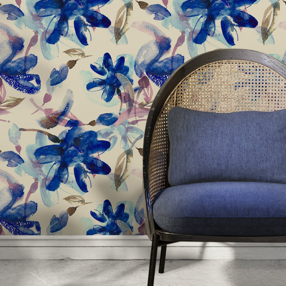 Elegant Blue Floral Wallpaper - A046 - WallTrend