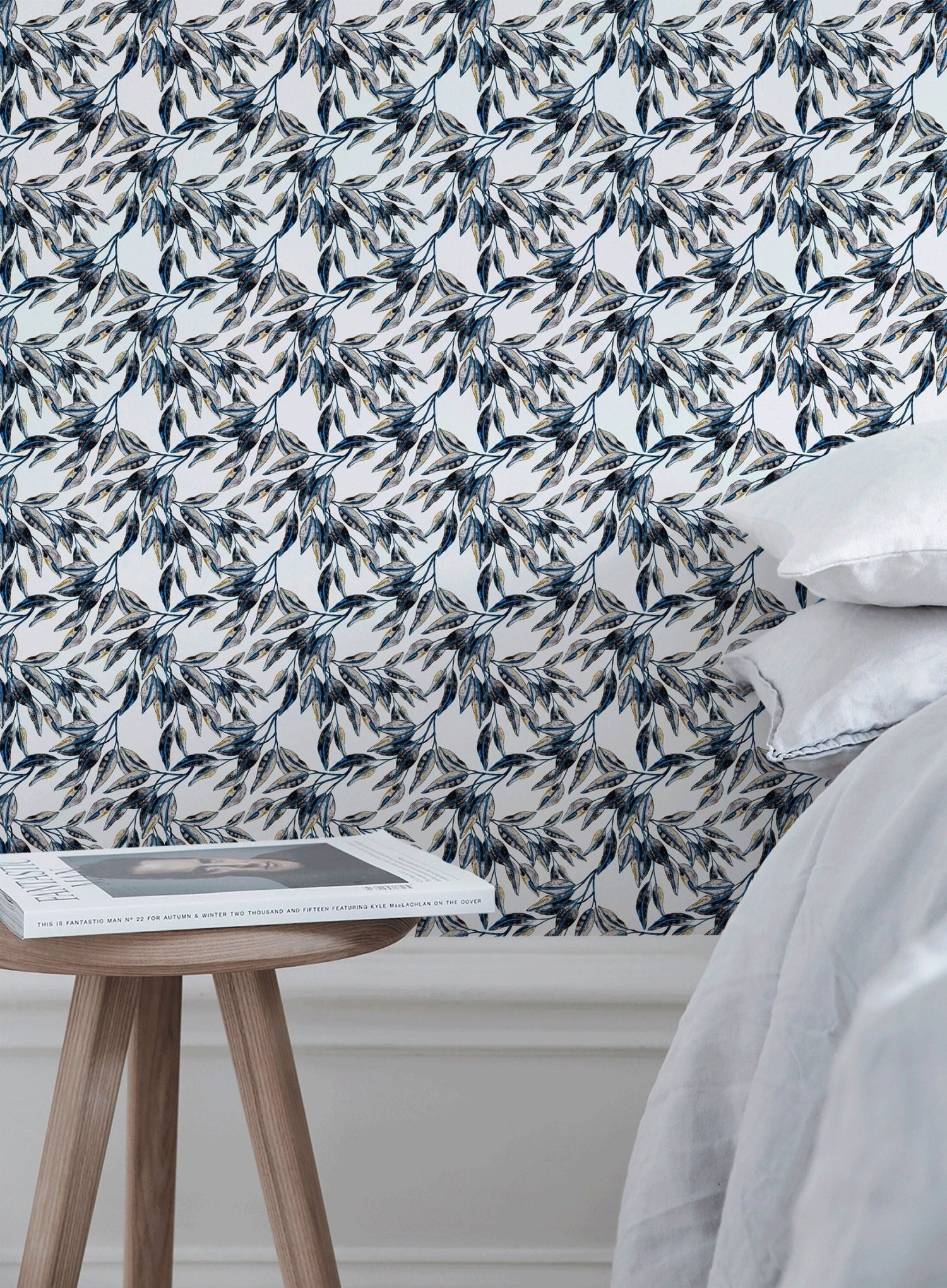 Elegant Blue Leaf Wallpaper - B652 - WallTrend