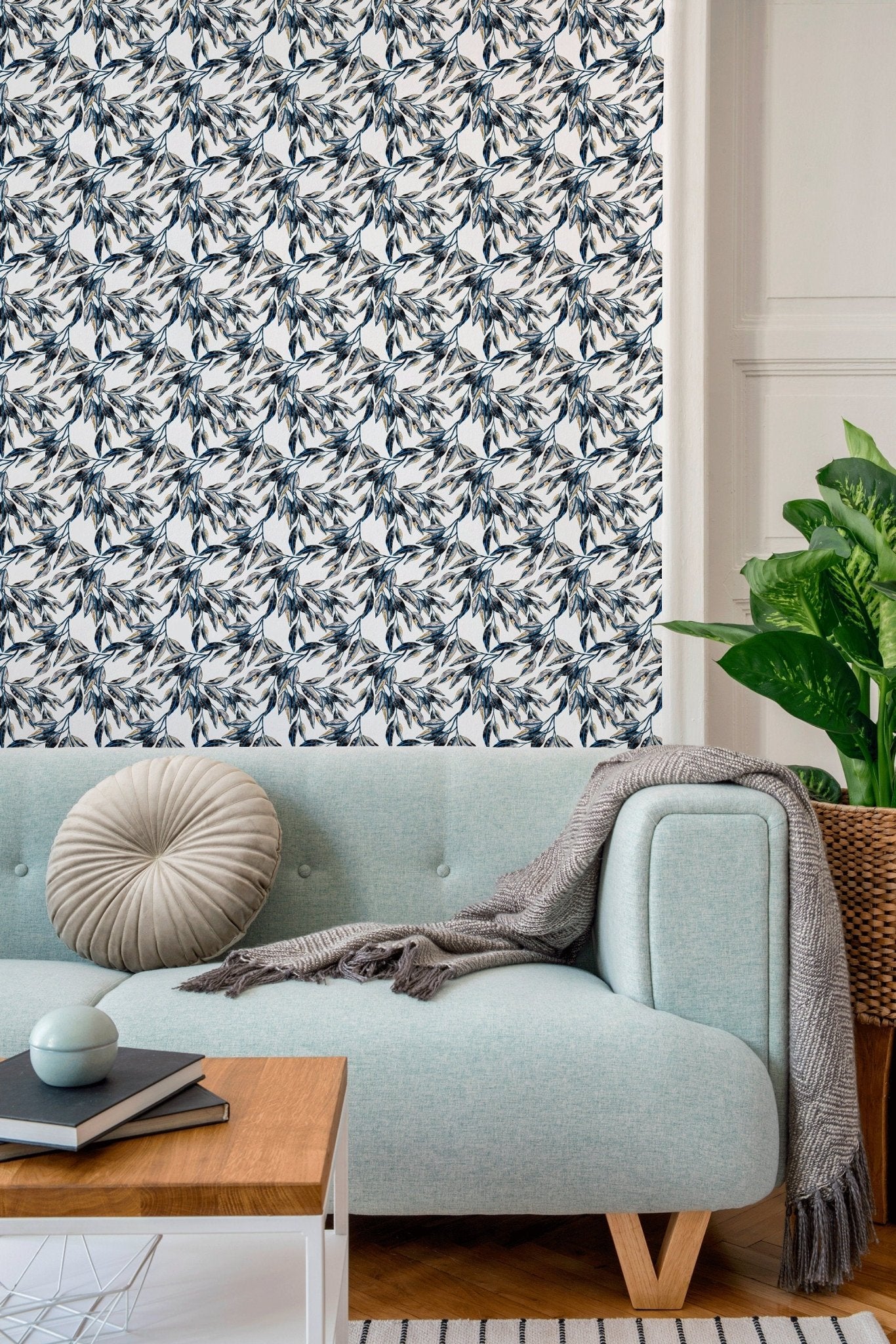 Elegant Blue Leaf Wallpaper - B652 - WallTrend