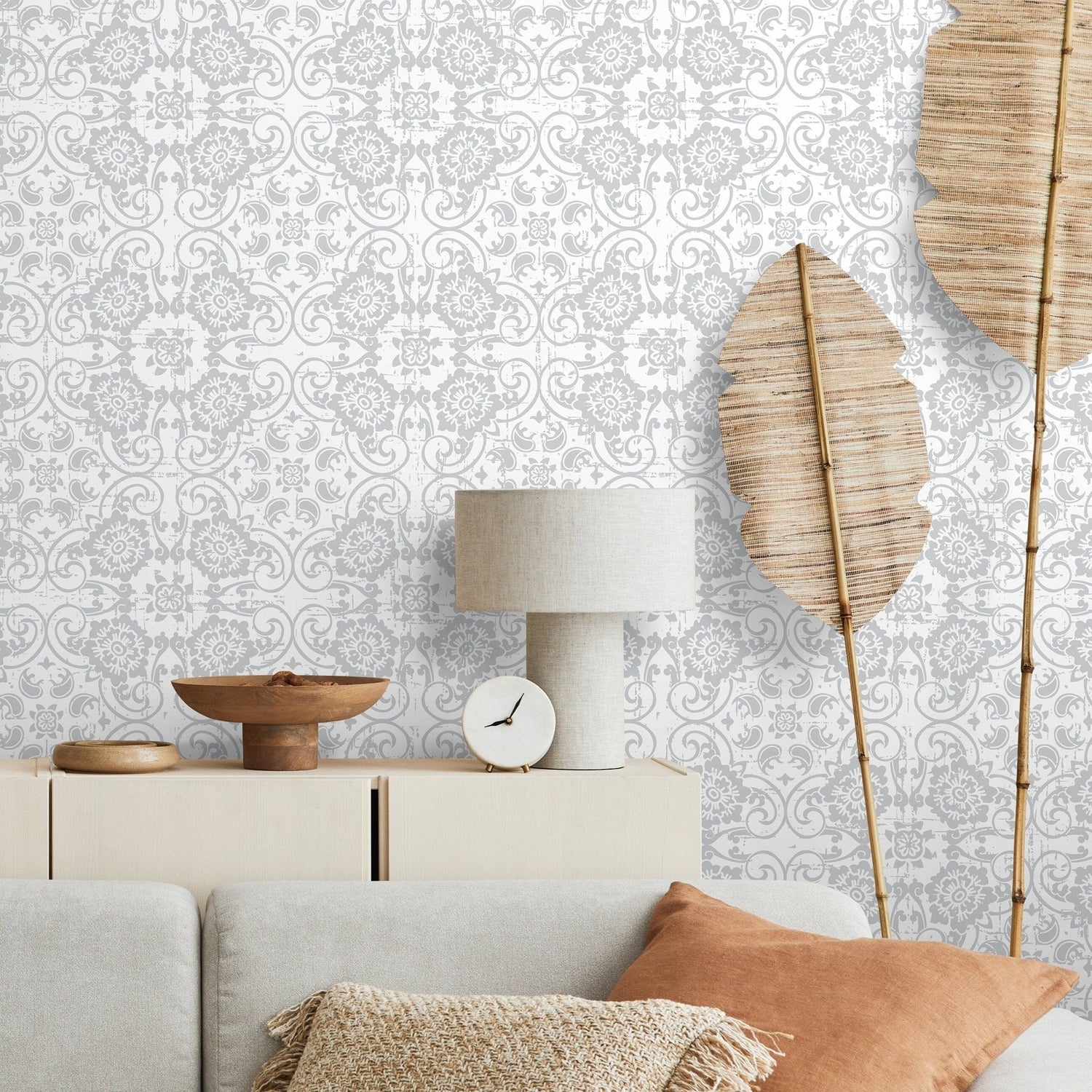 Elegant Damask Wallpaper - A609 - WallTrend