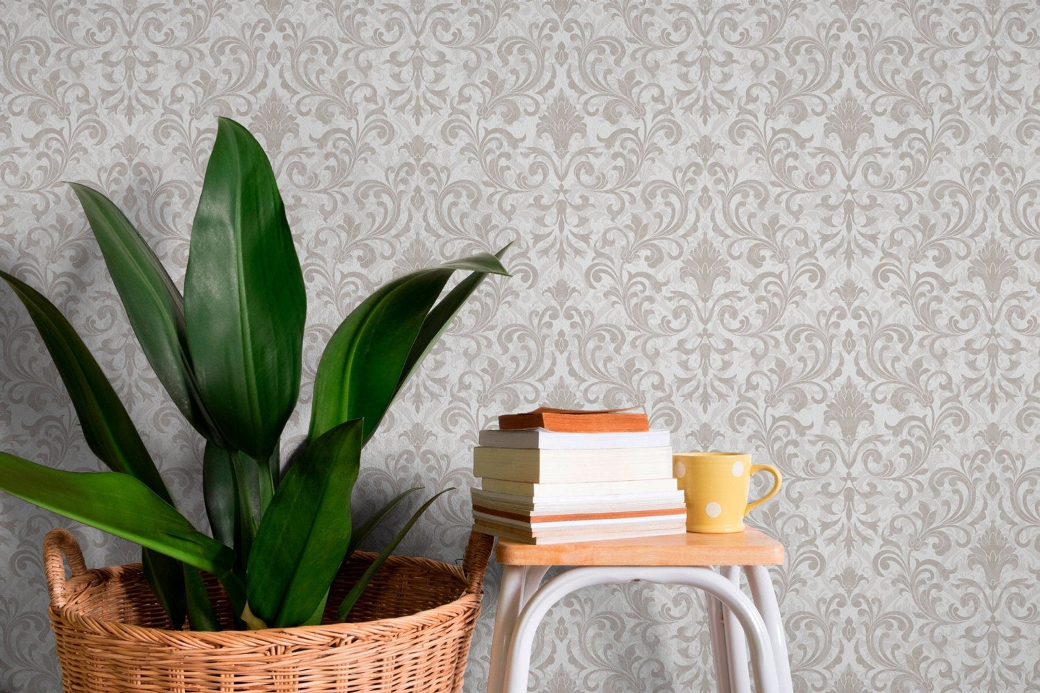 Elegant Damask Wallpaper - C186 - WallTrend