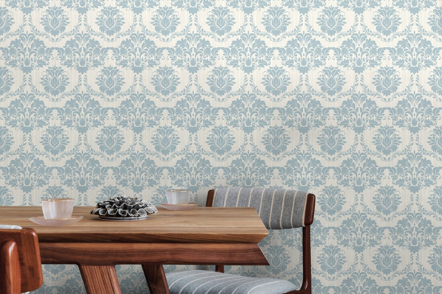 Elegant Damask Wallpaper - C309 - WallTrend