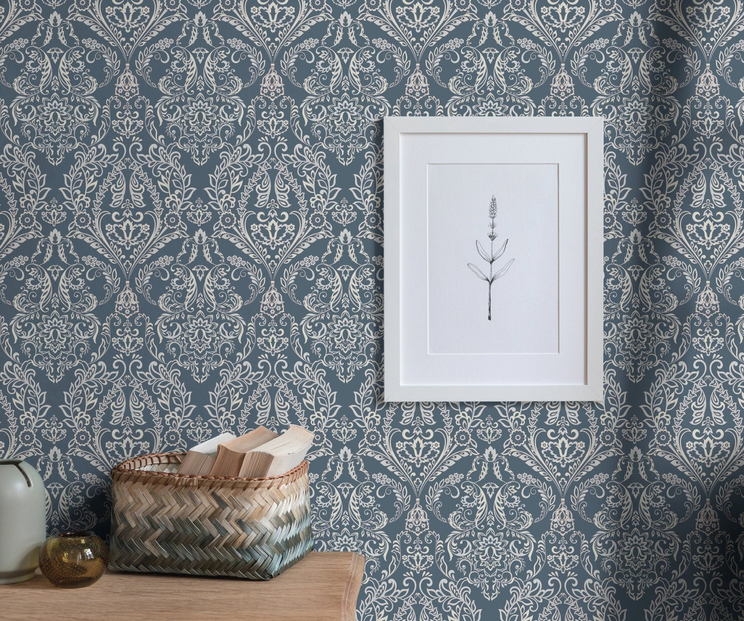 Elegant Damask Wallpaper - C384 - WallTrend