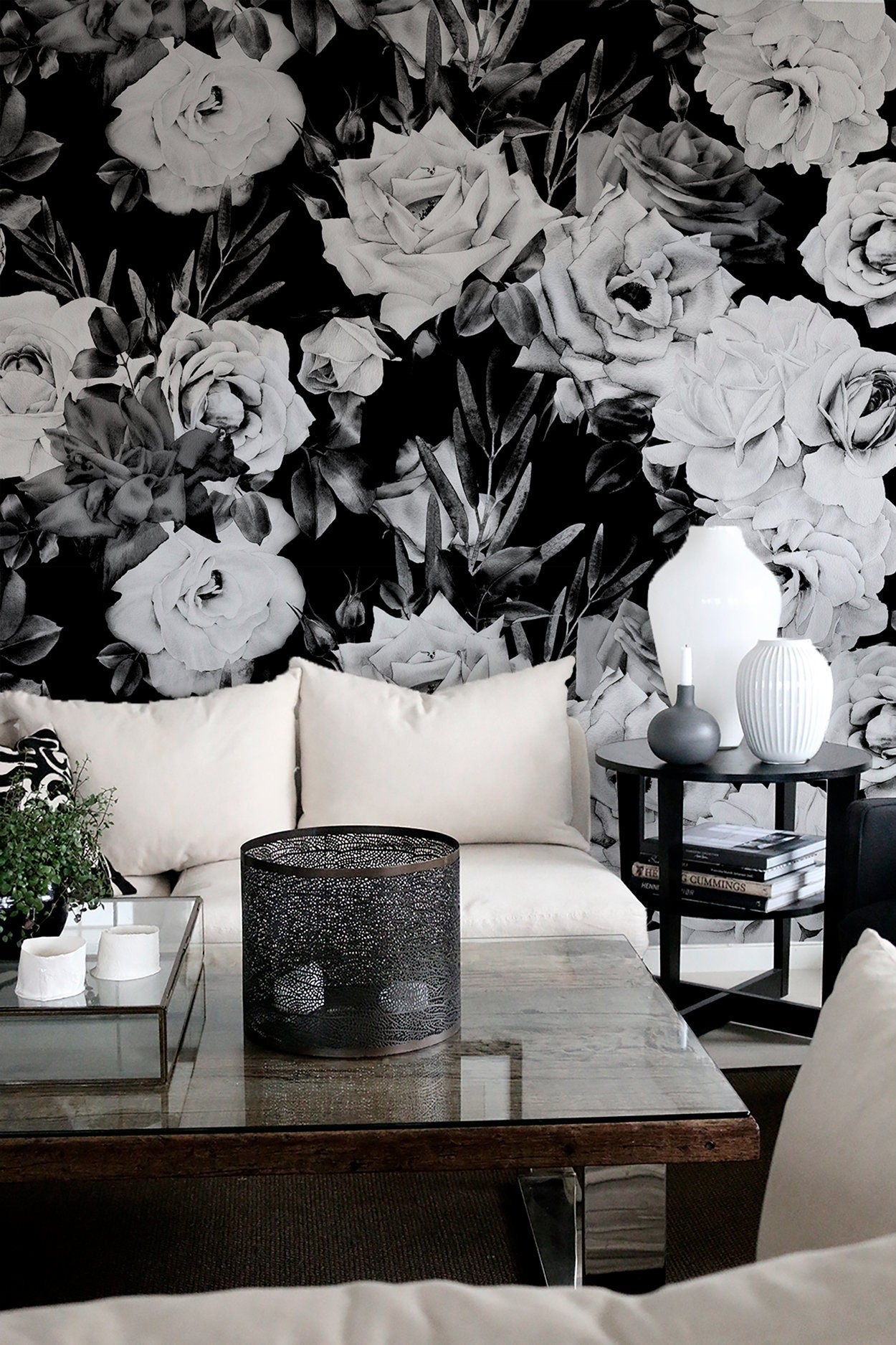 Elegant Floral Arrangement Wallpaper - B192 - WallTrend