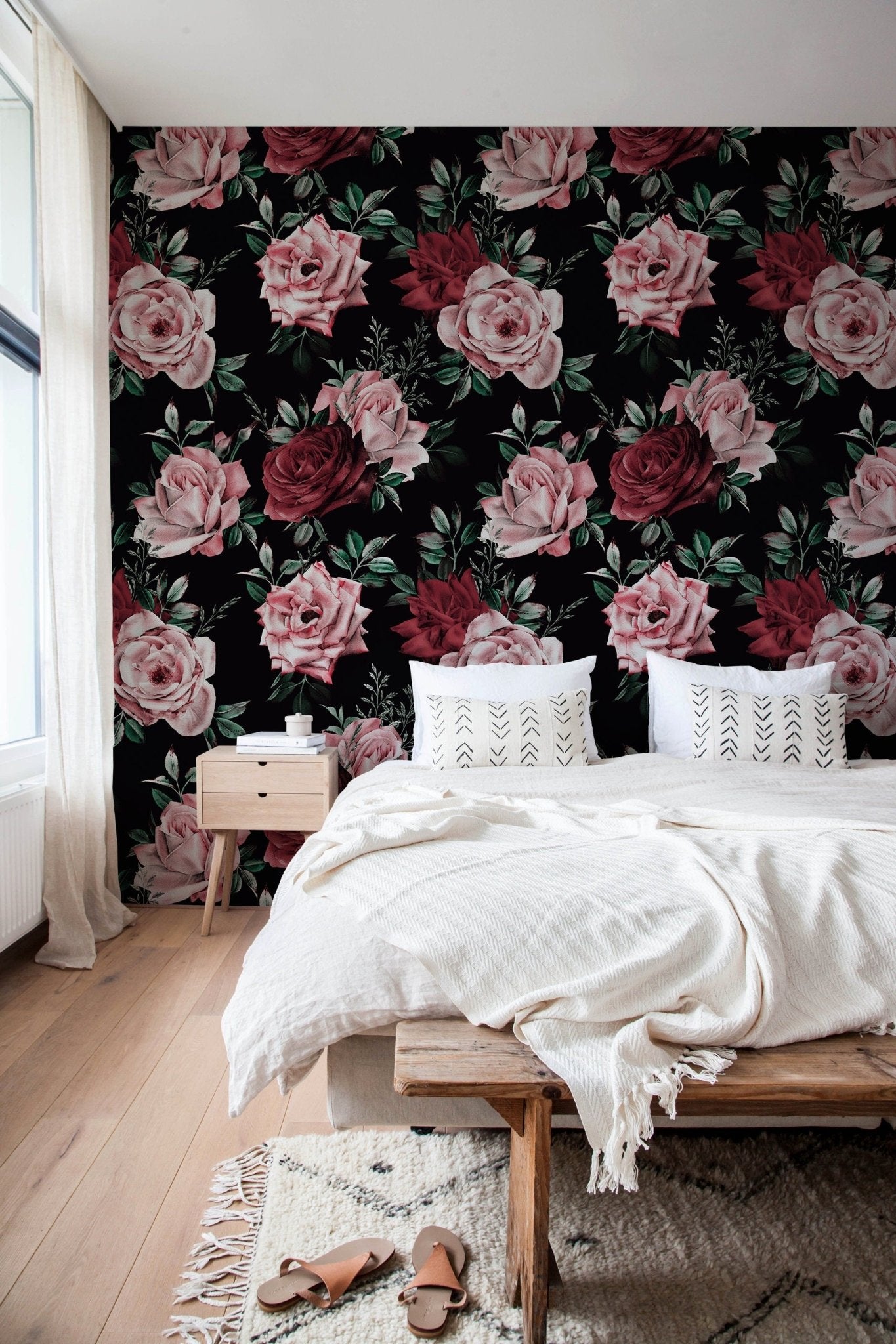 Elegant Floral Arrangement Wallpaper - B222 - WallTrend