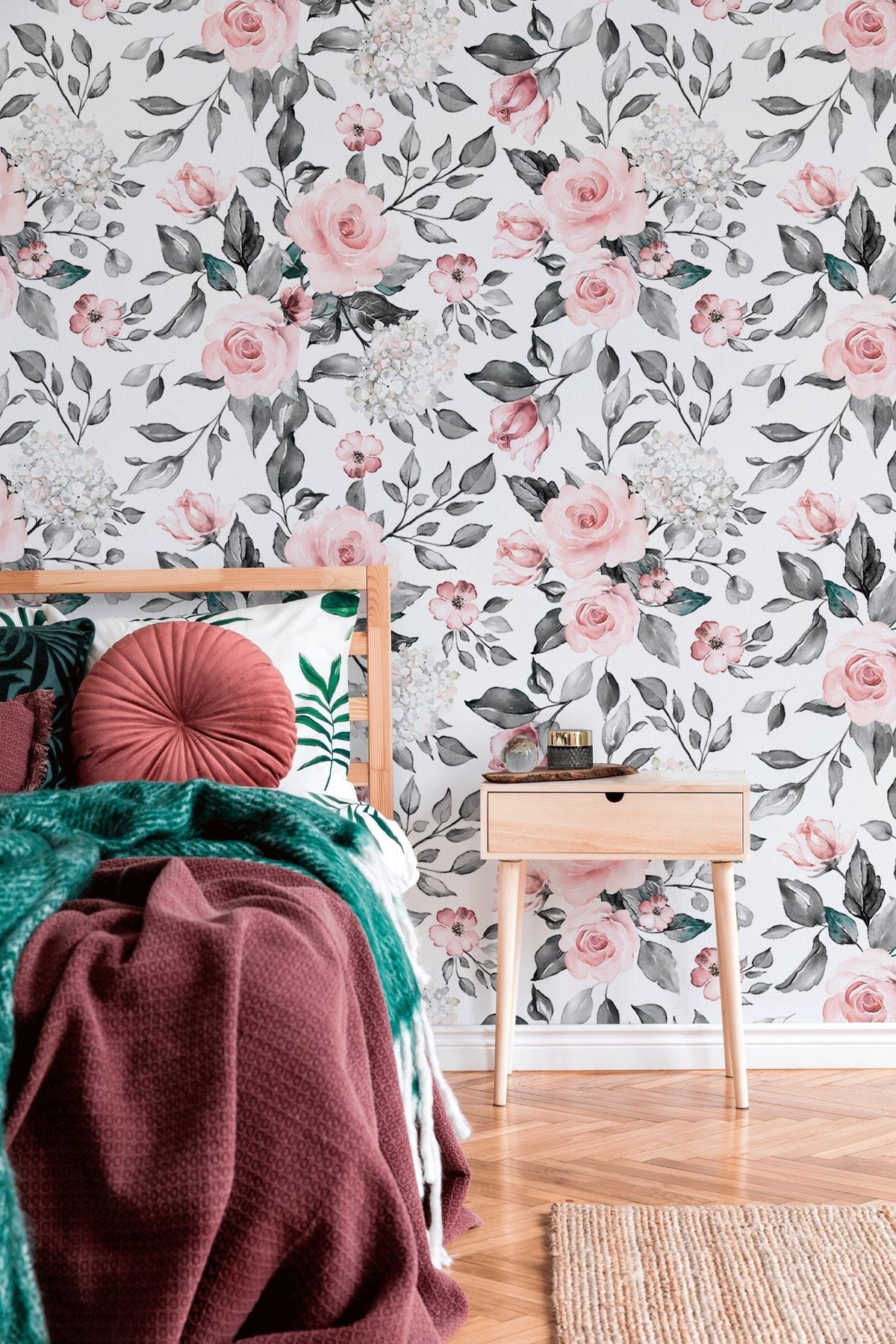 Elegant Floral Bloom Wallpaper - B413 - WallTrend