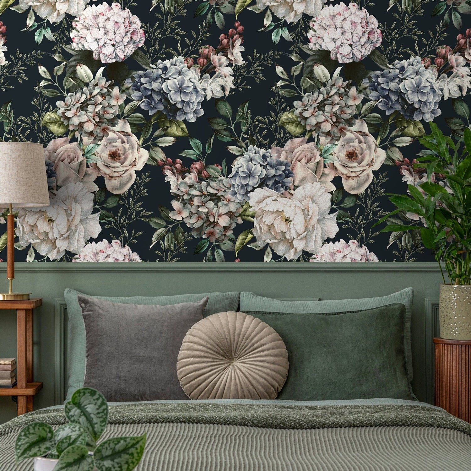 Elegant Floral Bouquet Wallpaper - B231 - WallTrend