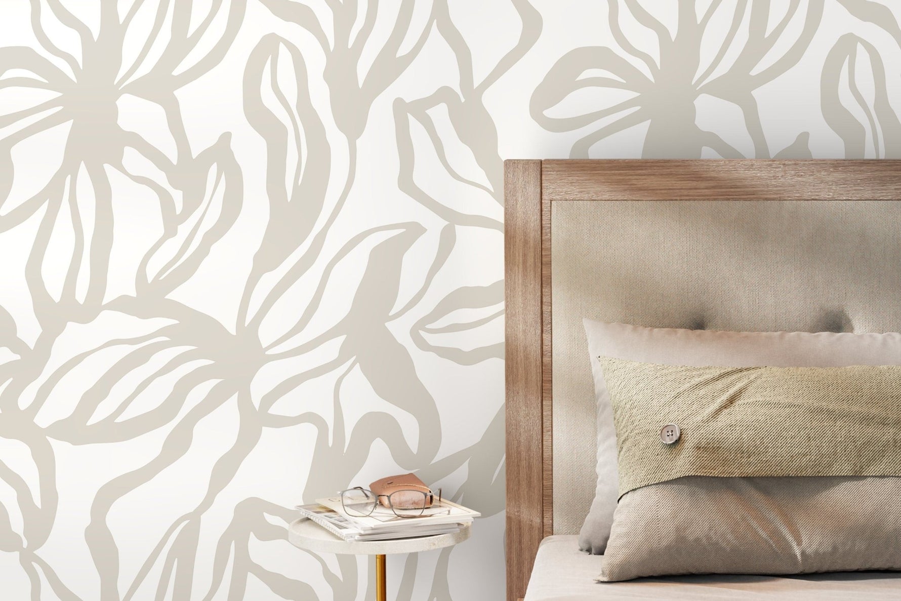 Elegant Floral Impressions Wallpaper - D286 - WallTrend