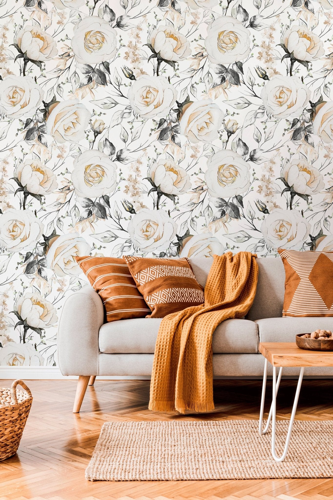 Elegant Floral Sketch Wallpaper - B656 - WallTrend