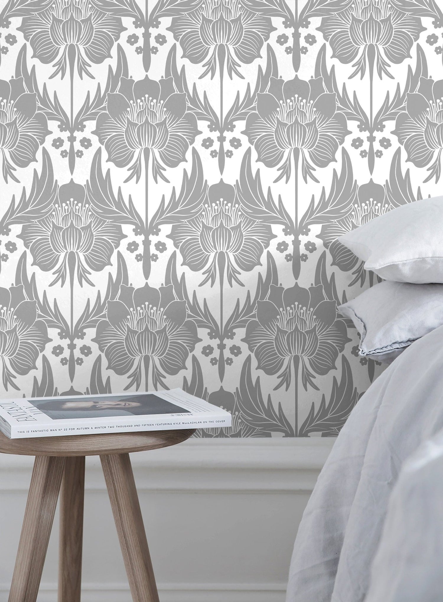 Elegant Floral Symmetry Wallpaper - X172 - WallTrend