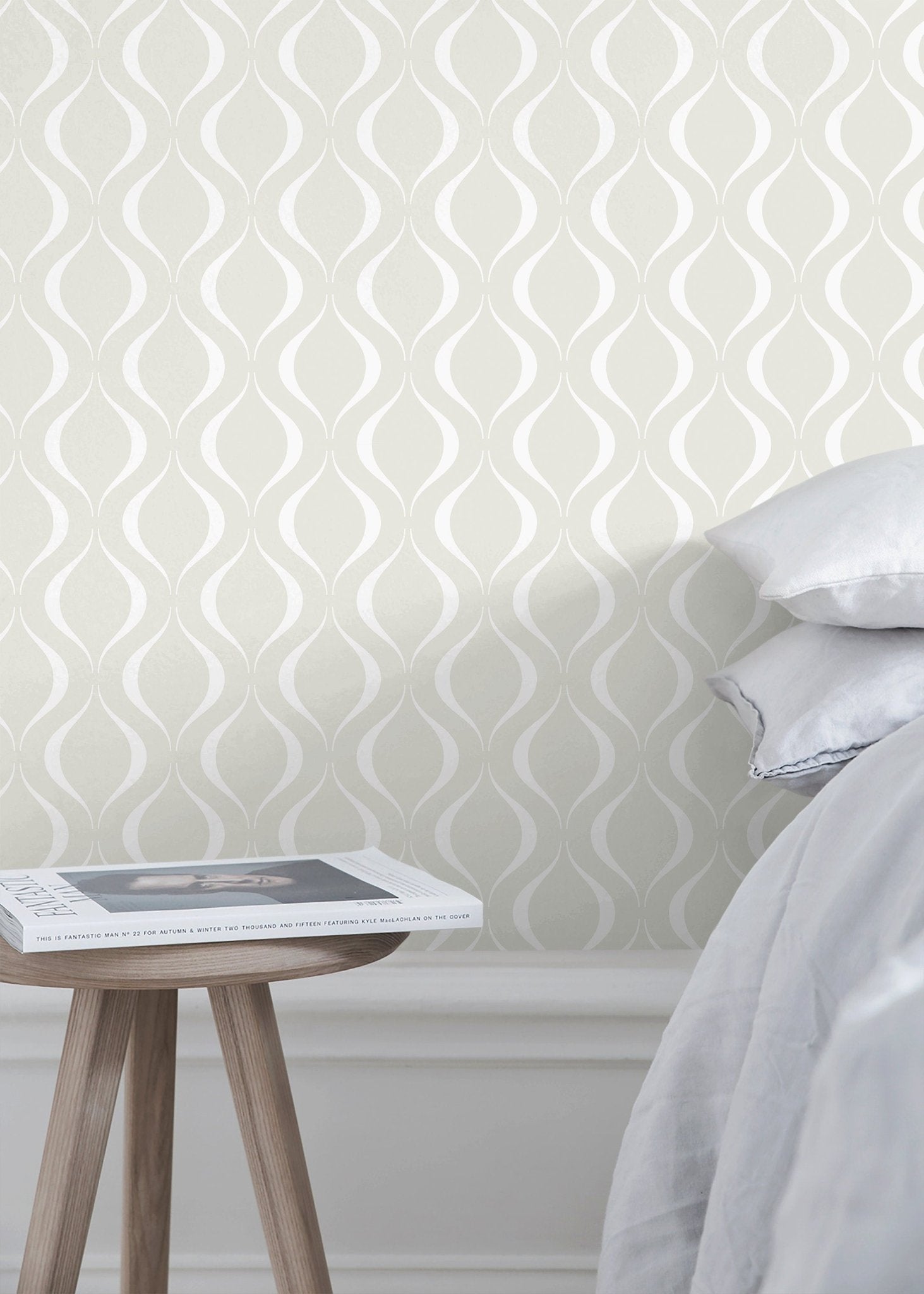 Elegant Geometric Curves Wallpaper - C564 - WallTrend