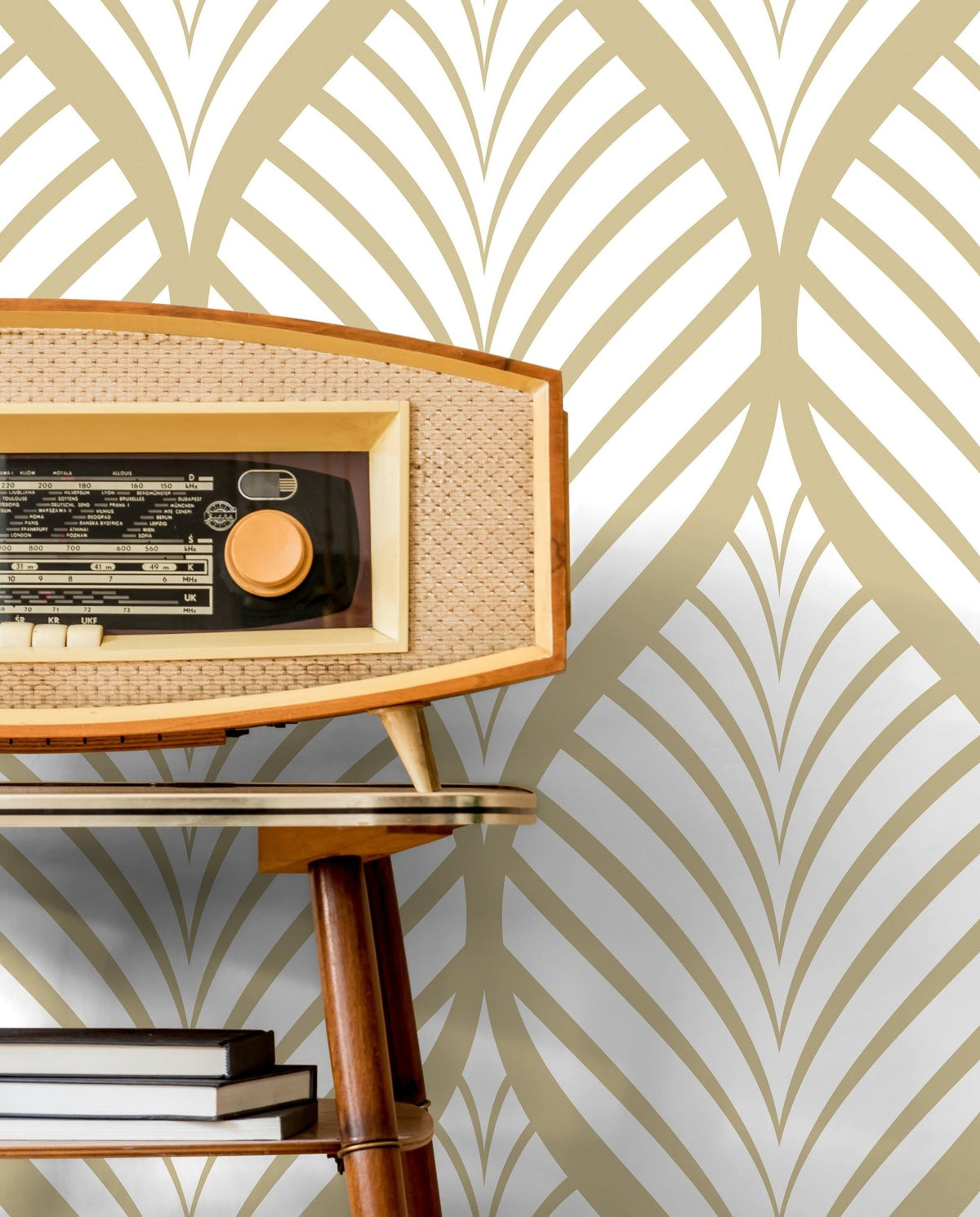 Elegant Geometric Leaves Wallpaper - C775 - WallTrend