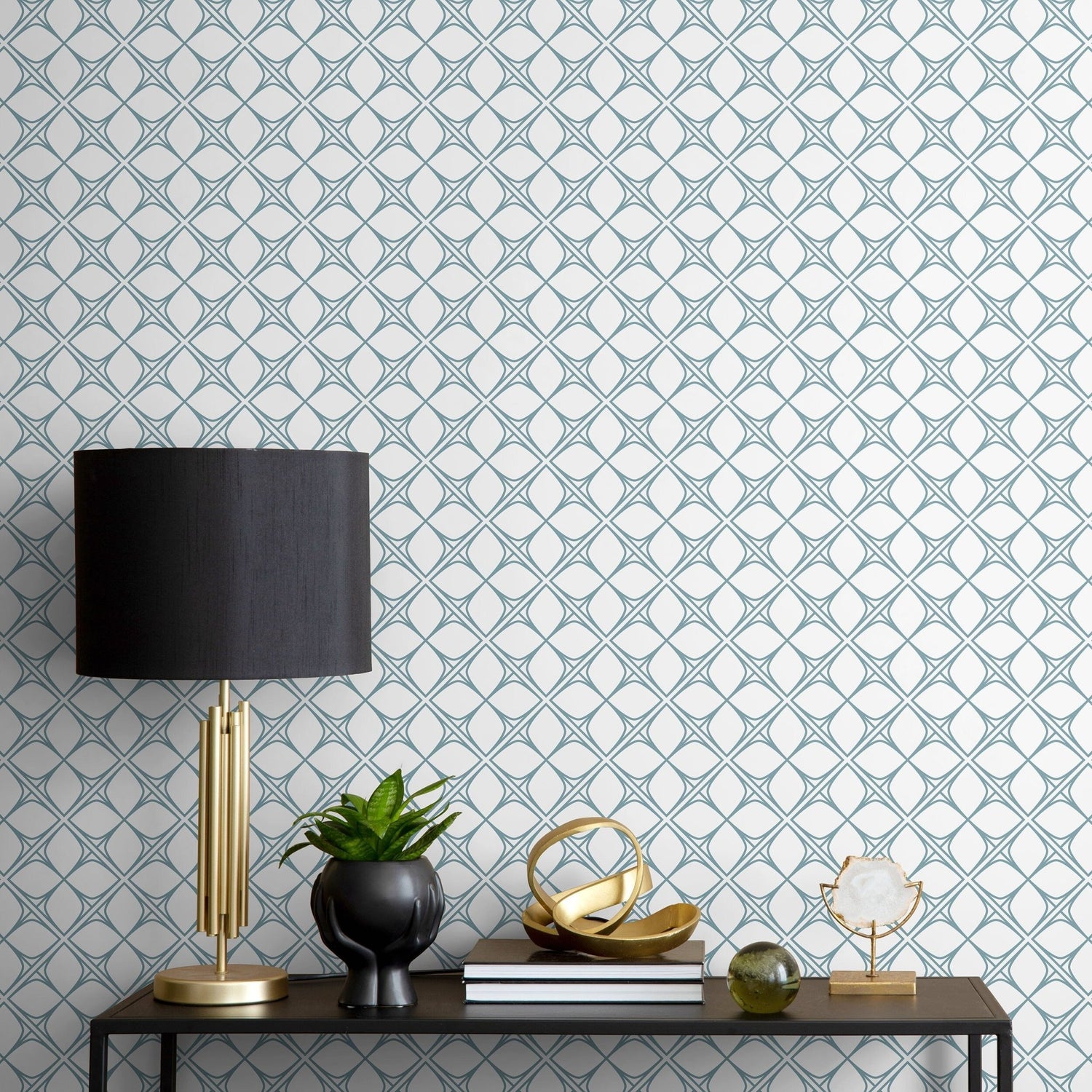 Elegant Geometric Ogee Wallpaper - B088 - WallTrend