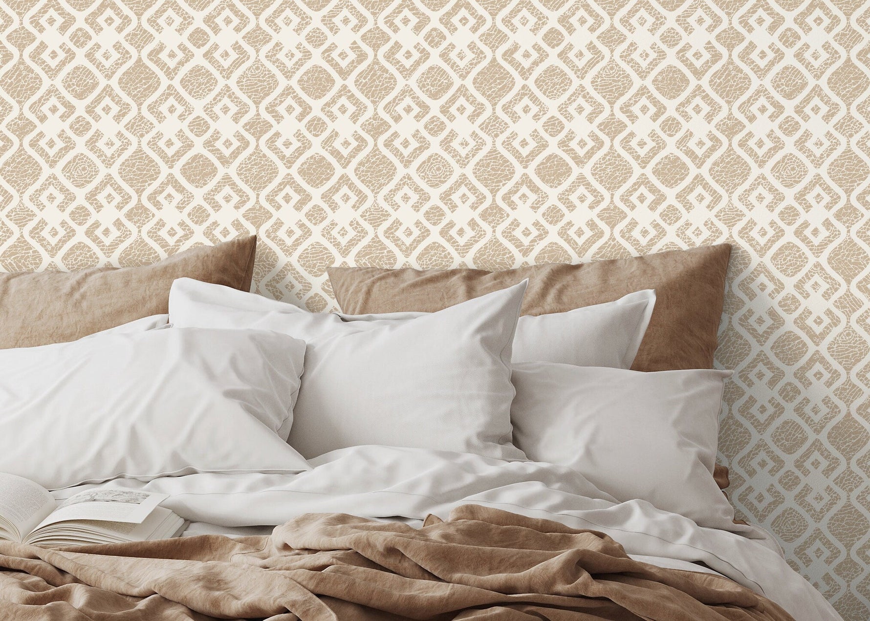 Elegant Geometric Pattern Wallpaper - C491 - WallTrend