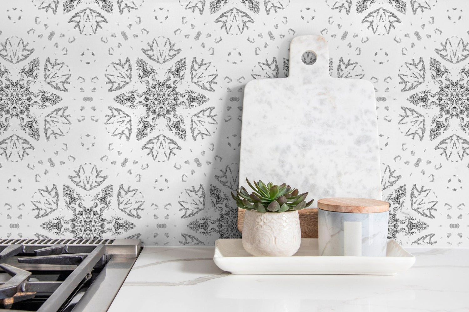 Elegant Geometric Starburst Wallpaper - X100 - WallTrend