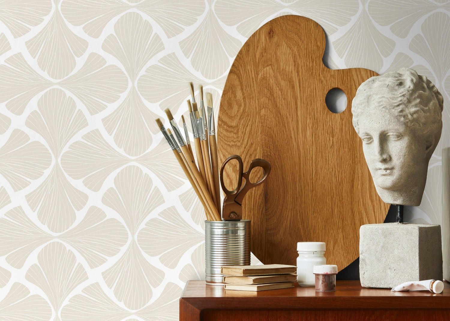 Elegant Ginkgo Leaf Wallpaper - C863 - WallTrend