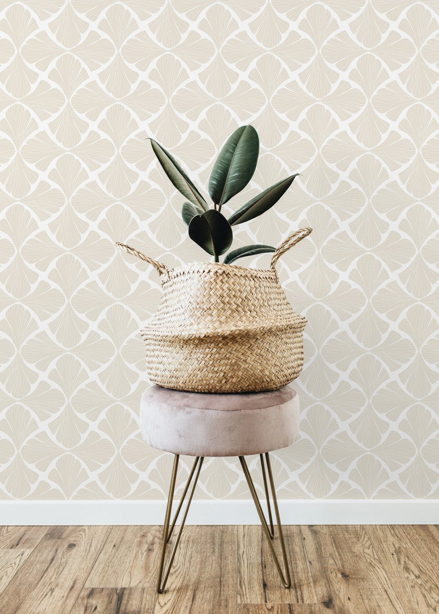 Elegant Ginkgo Leaf Wallpaper - C863 - WallTrend