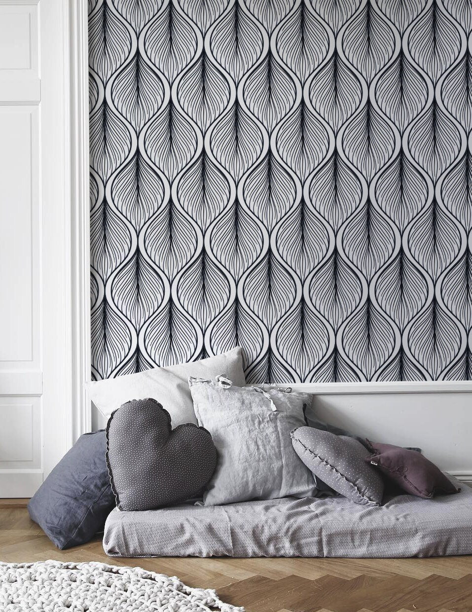 Elegant Linear Art Deco Wallpaper - C387 - WallTrend